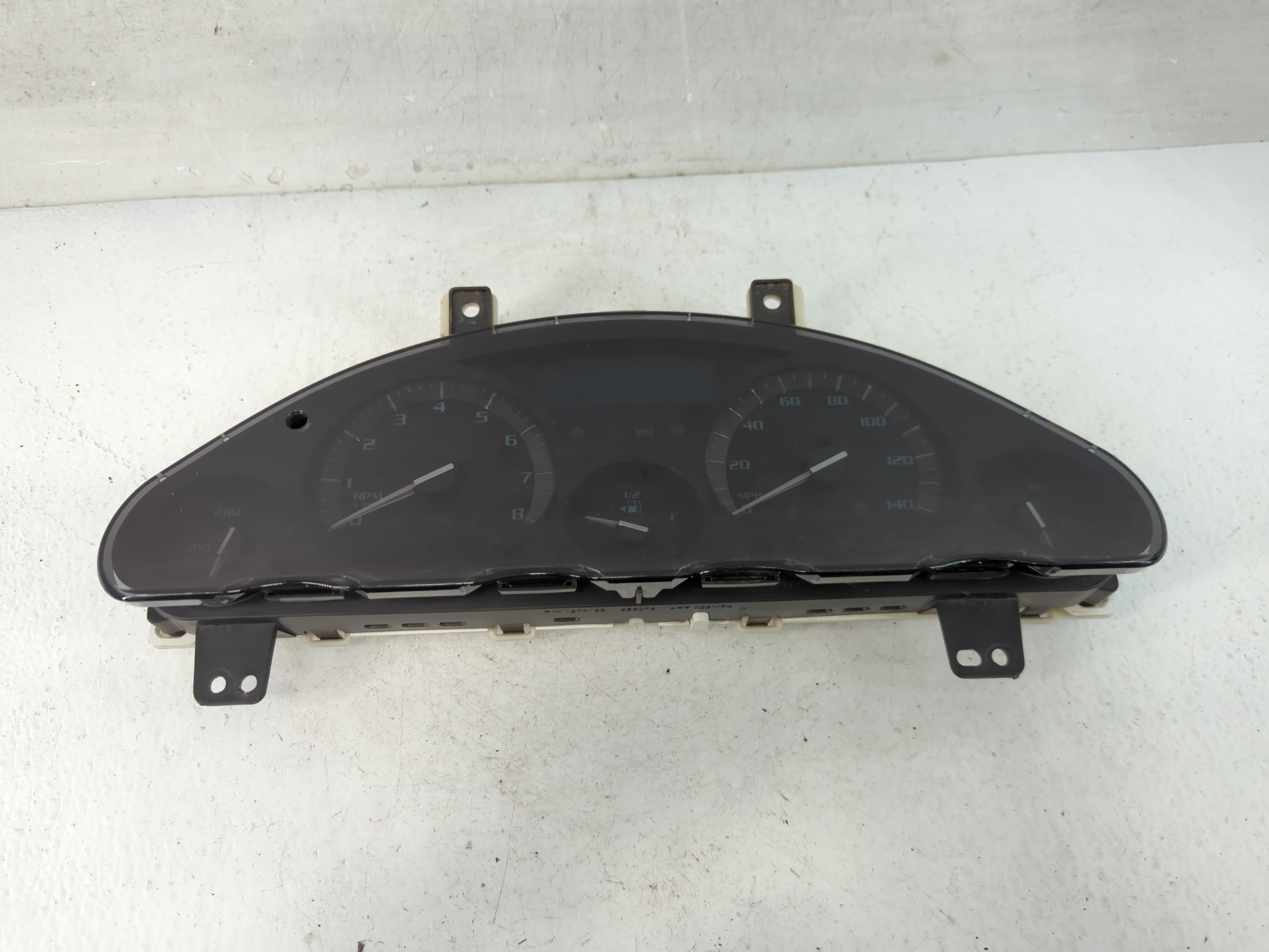 2014-2017 Buick Enclave Speedometer Instrument Cluster Gauges 886762 - Oemusedautoparts1.com