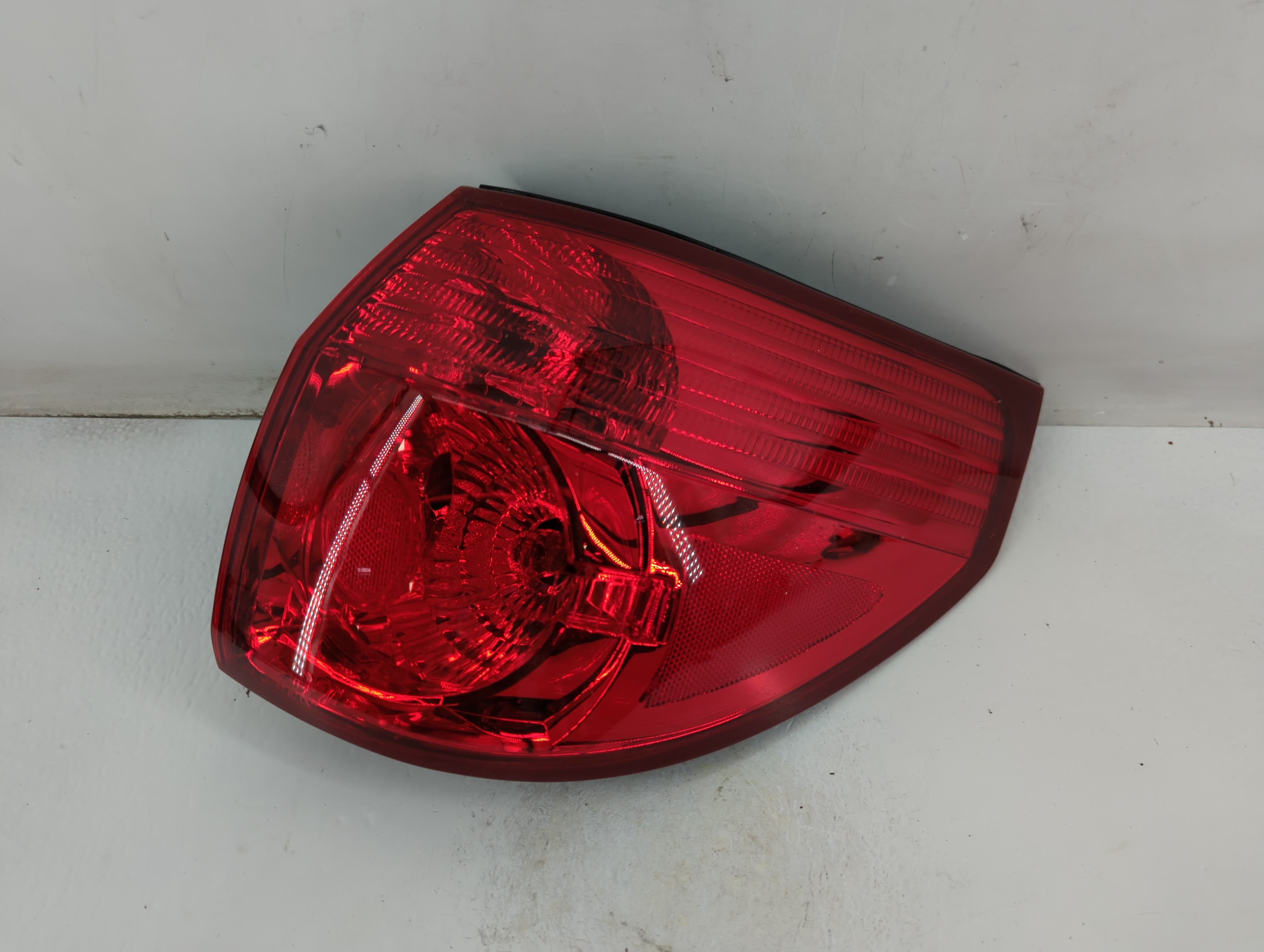 2006-2010 Toyota Sienna Passenger Right Side Tail Light Taillight Oem 886790 - Oemusedautoparts1.com