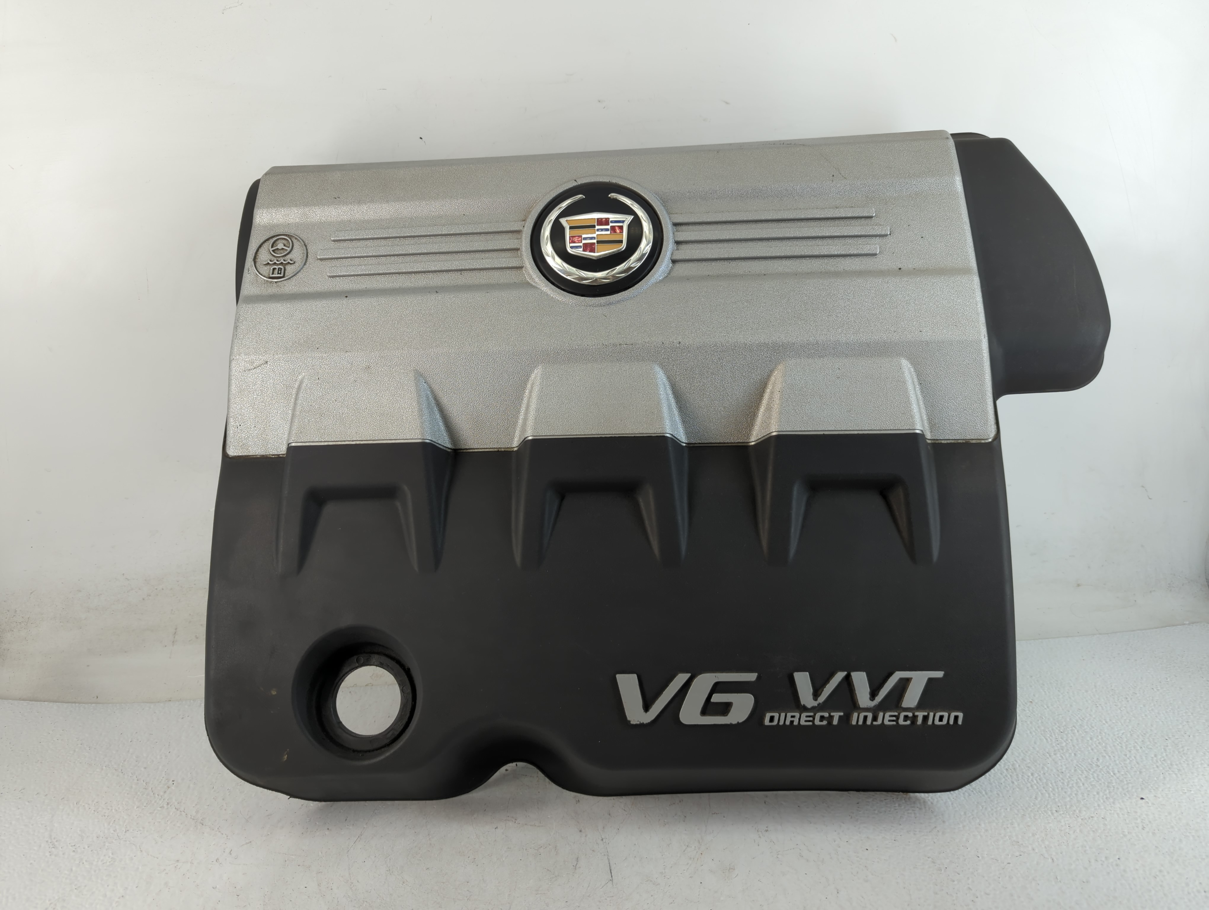 Picture of 2010 Cadillac Srx Engine Cover 886791