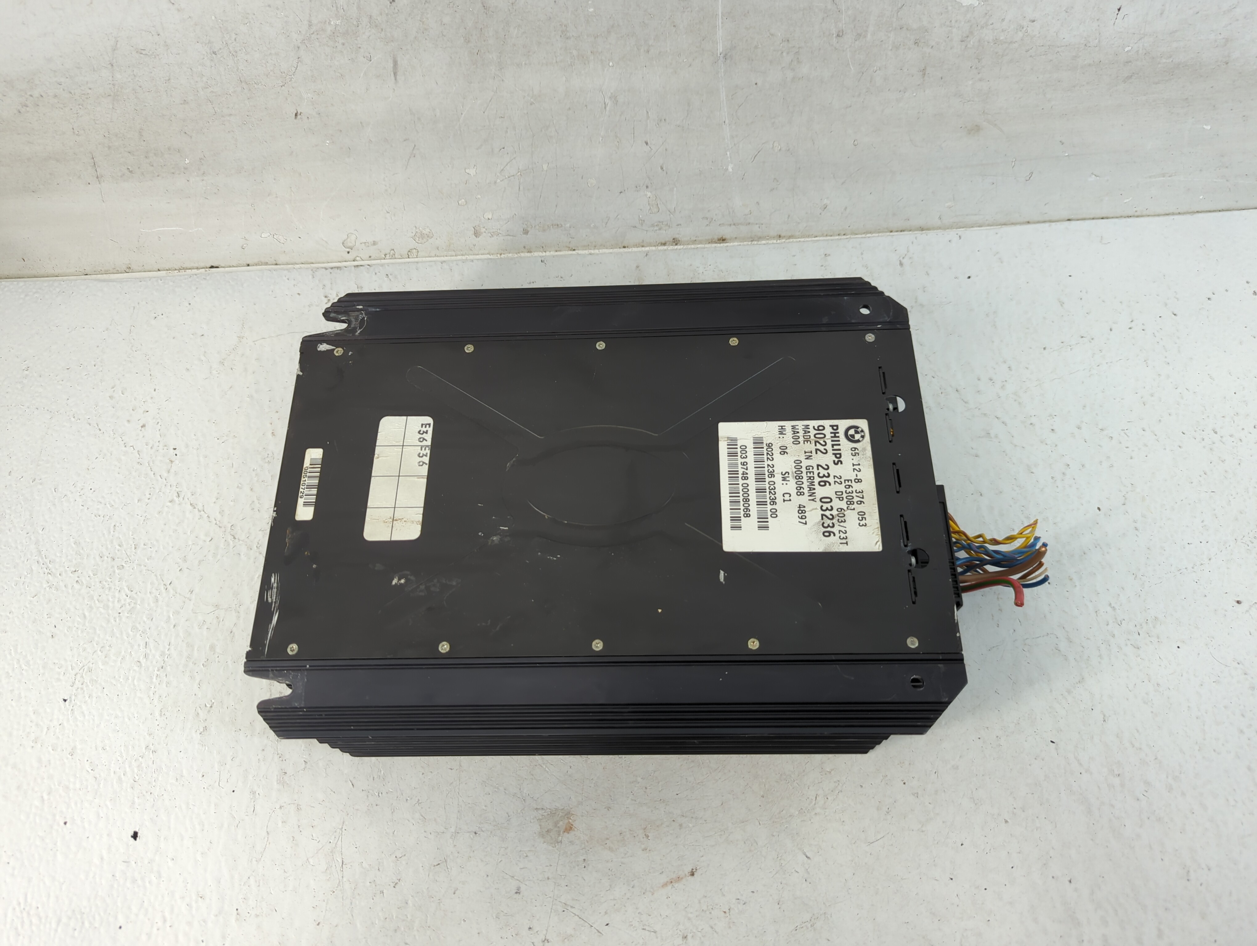 Bmw 750i Am Fm Cd Player Radio Receiver 886862 - Oemusedautoparts1.com