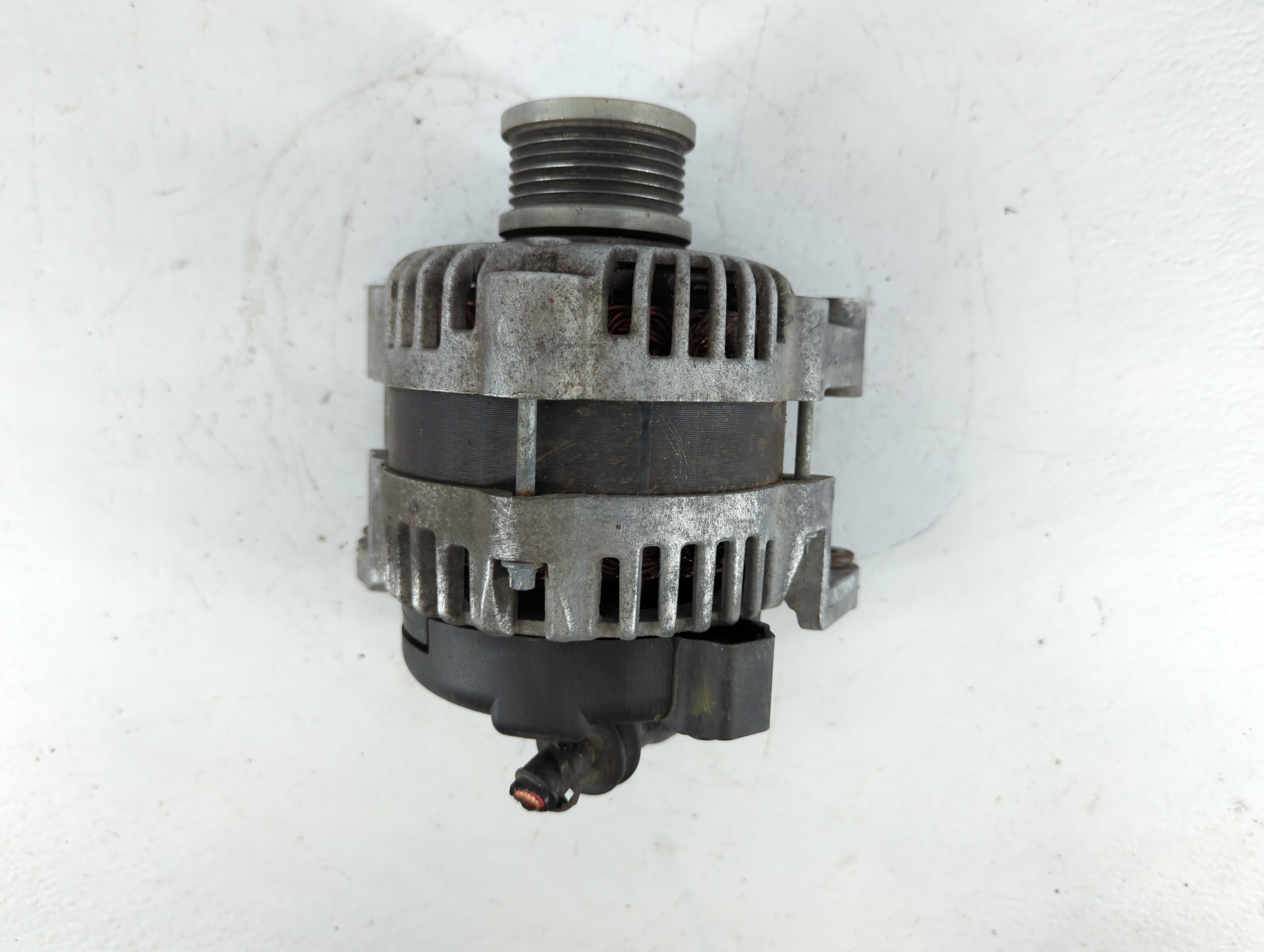 2012 Chevrolet Sonic Alternator Generator Charging Assembly Engine Oem 886888 - Oemusedautoparts1.com