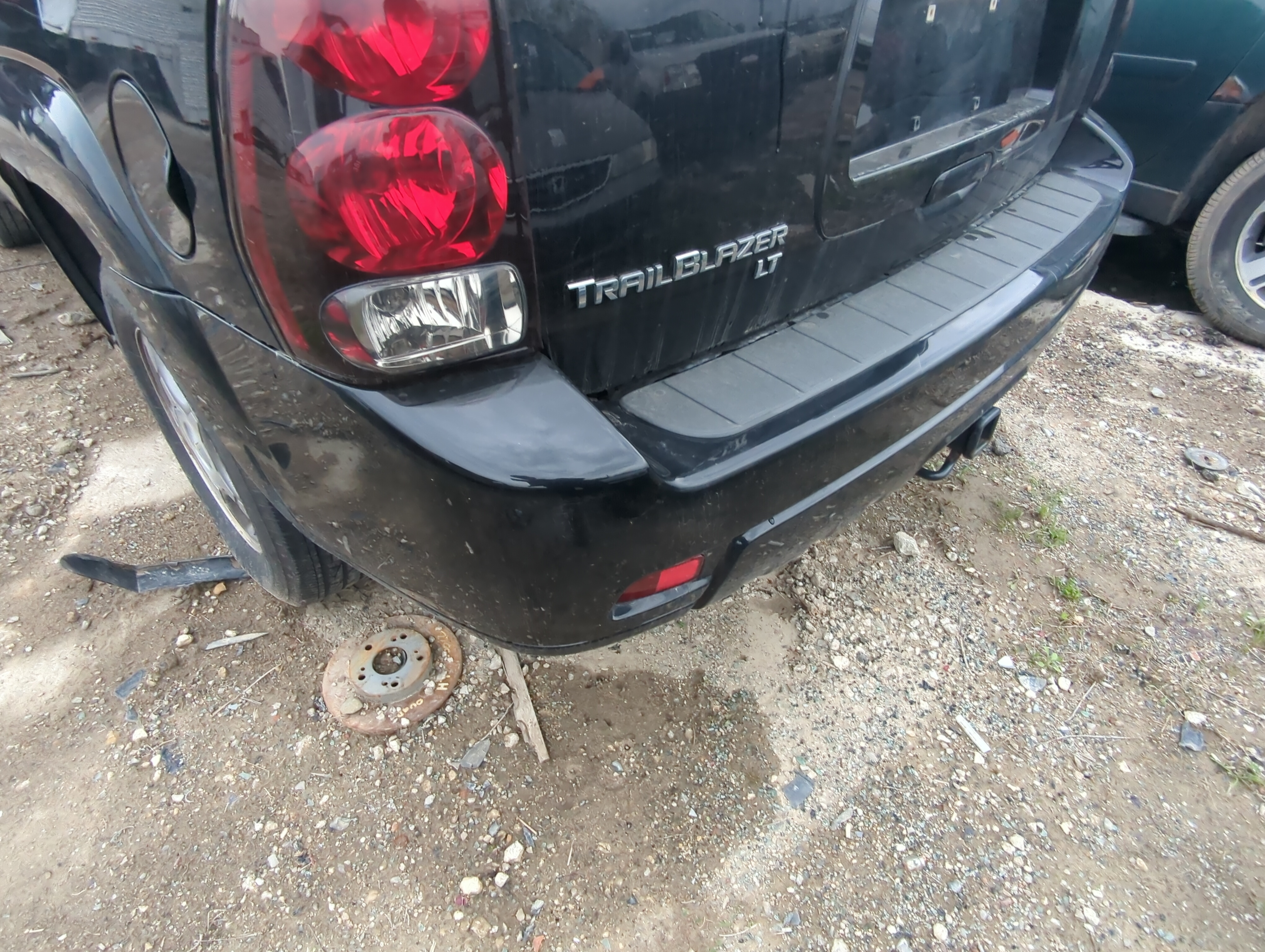 Picture of 2002-2009 Chevrolet Trailblazer Rear Bumper Assembly Oem 887075