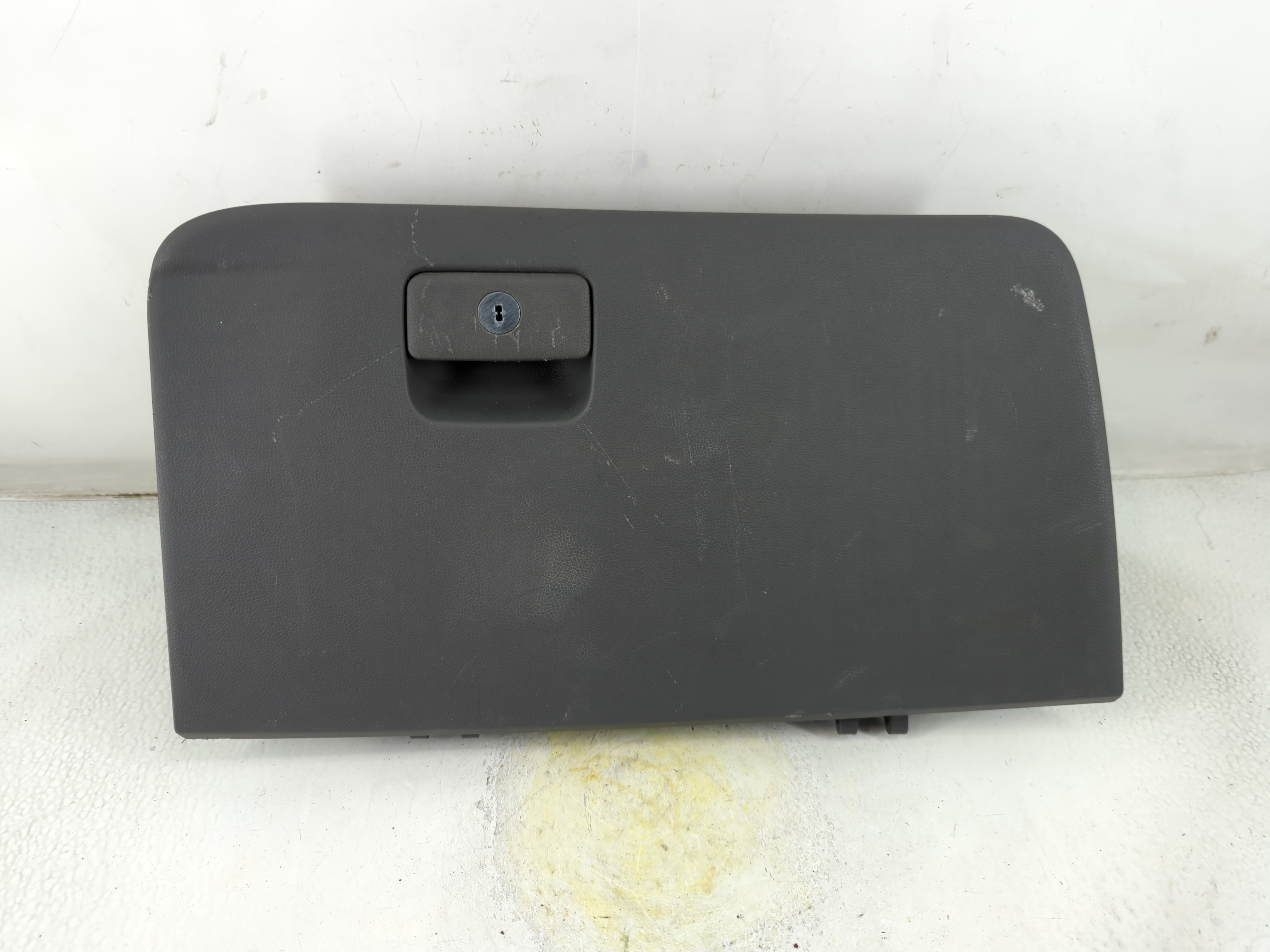 Picture of 2011 Hyundai Sonata Passenger Glove Box Door Storage Compartment 887879