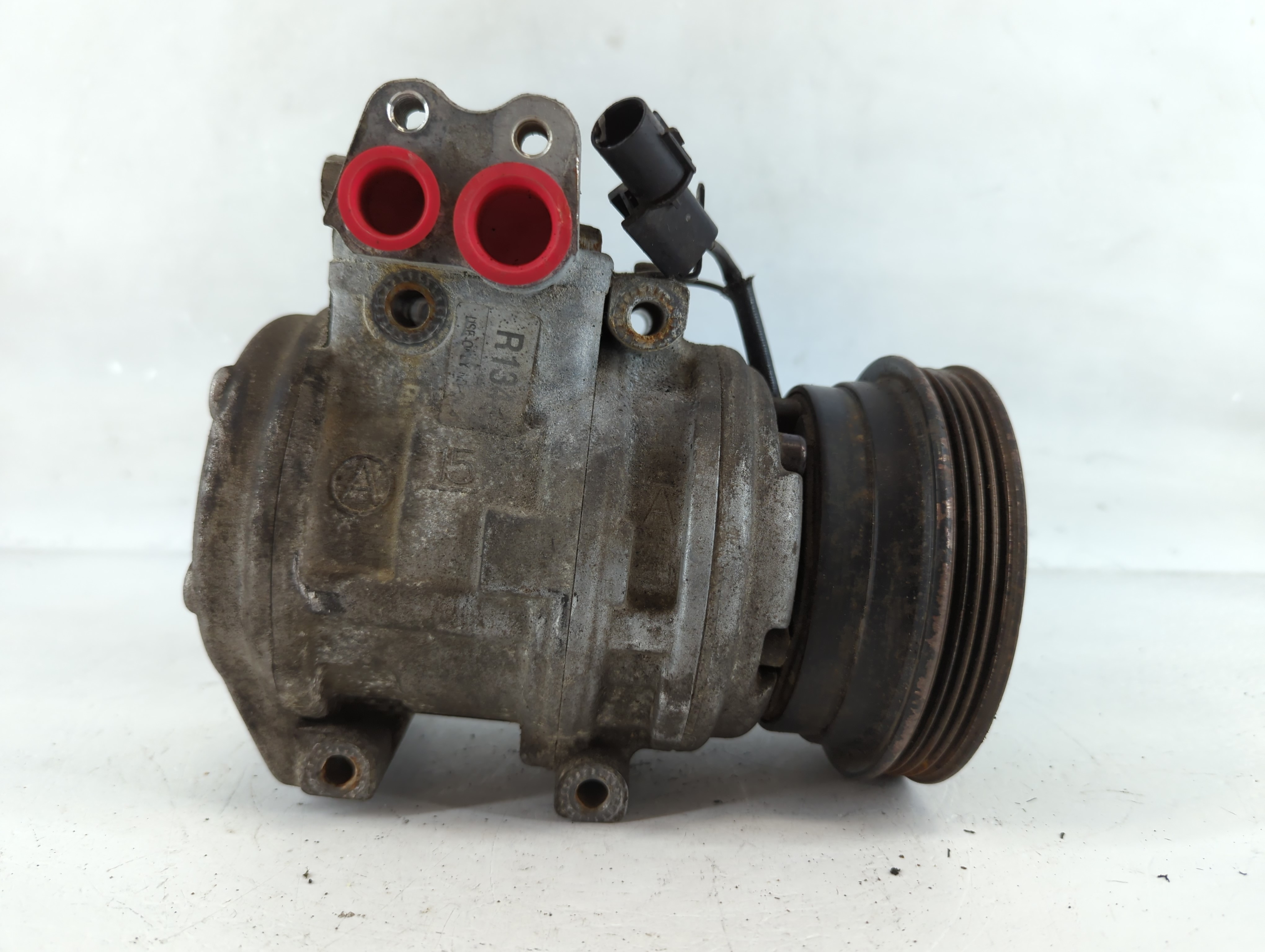 Picture of 2004-2006 Kia Spectra Air Conditioning A/c Ac Compressor Oem 888353