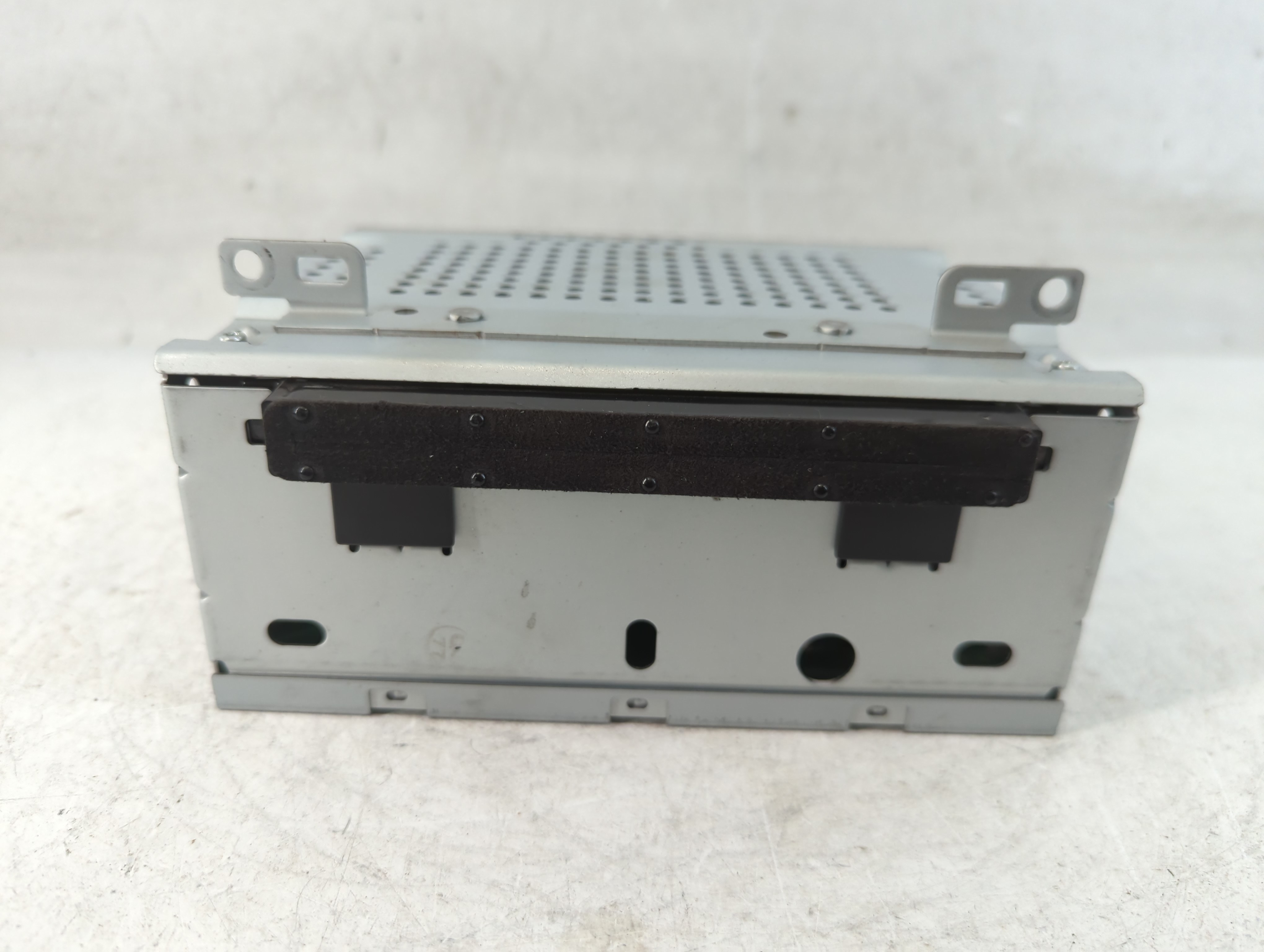 2016-2016 Ford Focus Am Fm Cd Player Radio Receiver 888385 - Oemusedautoparts1.com