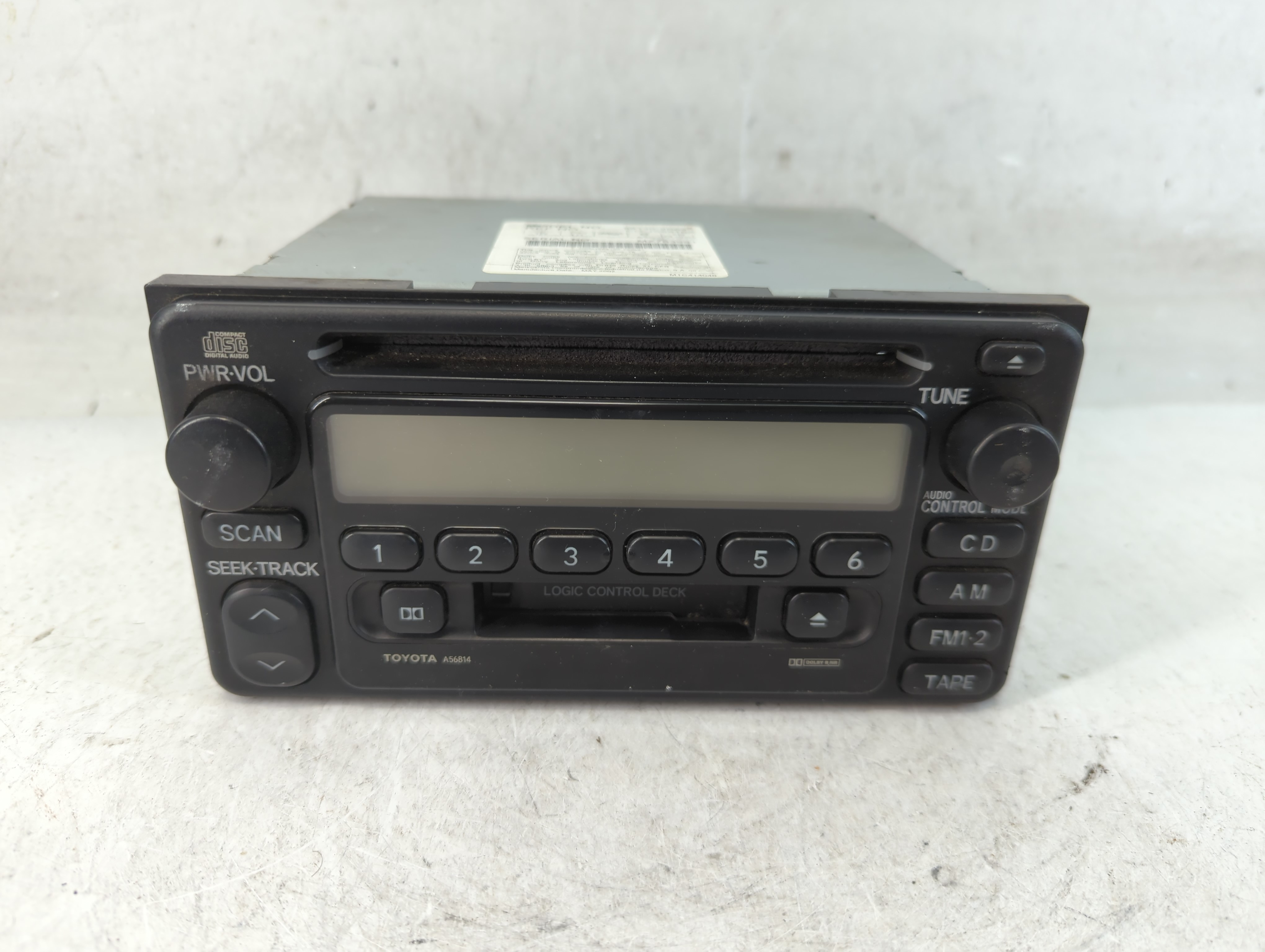 2001-2003 Toyota Highlander Am Fm Cd Player Radio Receiver 888390 - Oemusedautoparts1.com