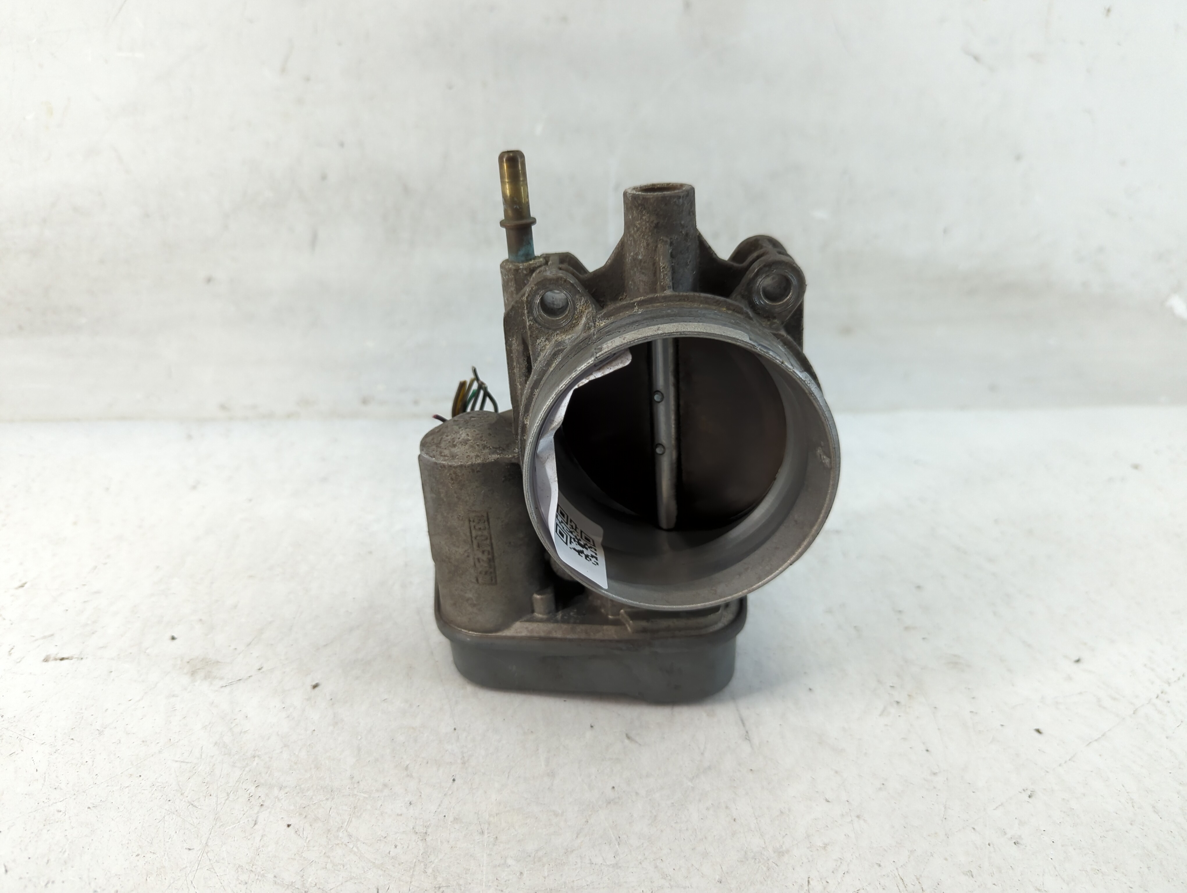 2003-2006 Gmc Envoy Xl Throttle Body 888414 - Oemusedautoparts1.com