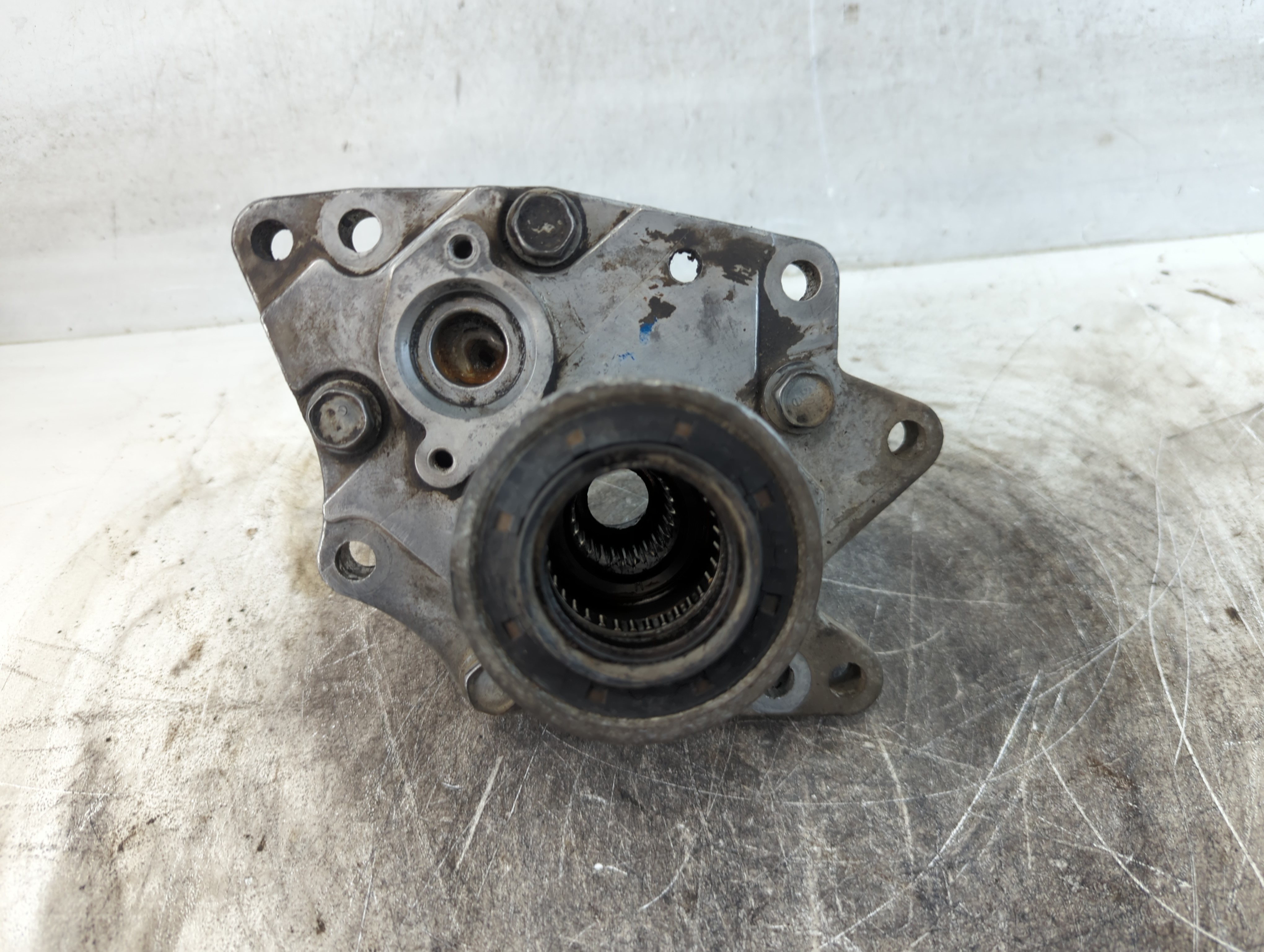 2005 Gmc Envoy Xl AXLE ACULATOR 888471 - Oemusedautoparts1.com