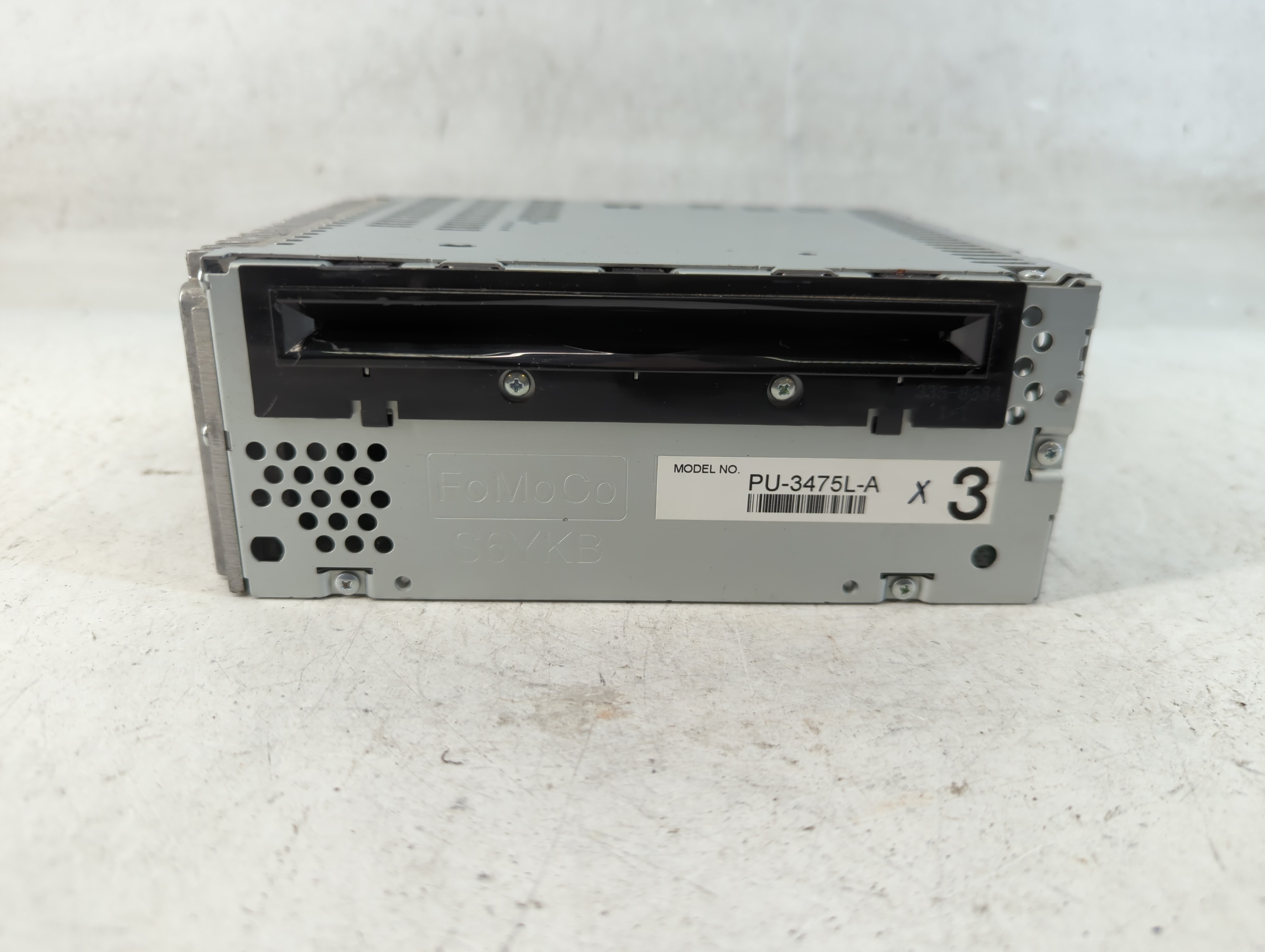 2013-2013 Ford Edge Am Fm Cd Player Radio Receiver 888593 - Oemusedautoparts1.com