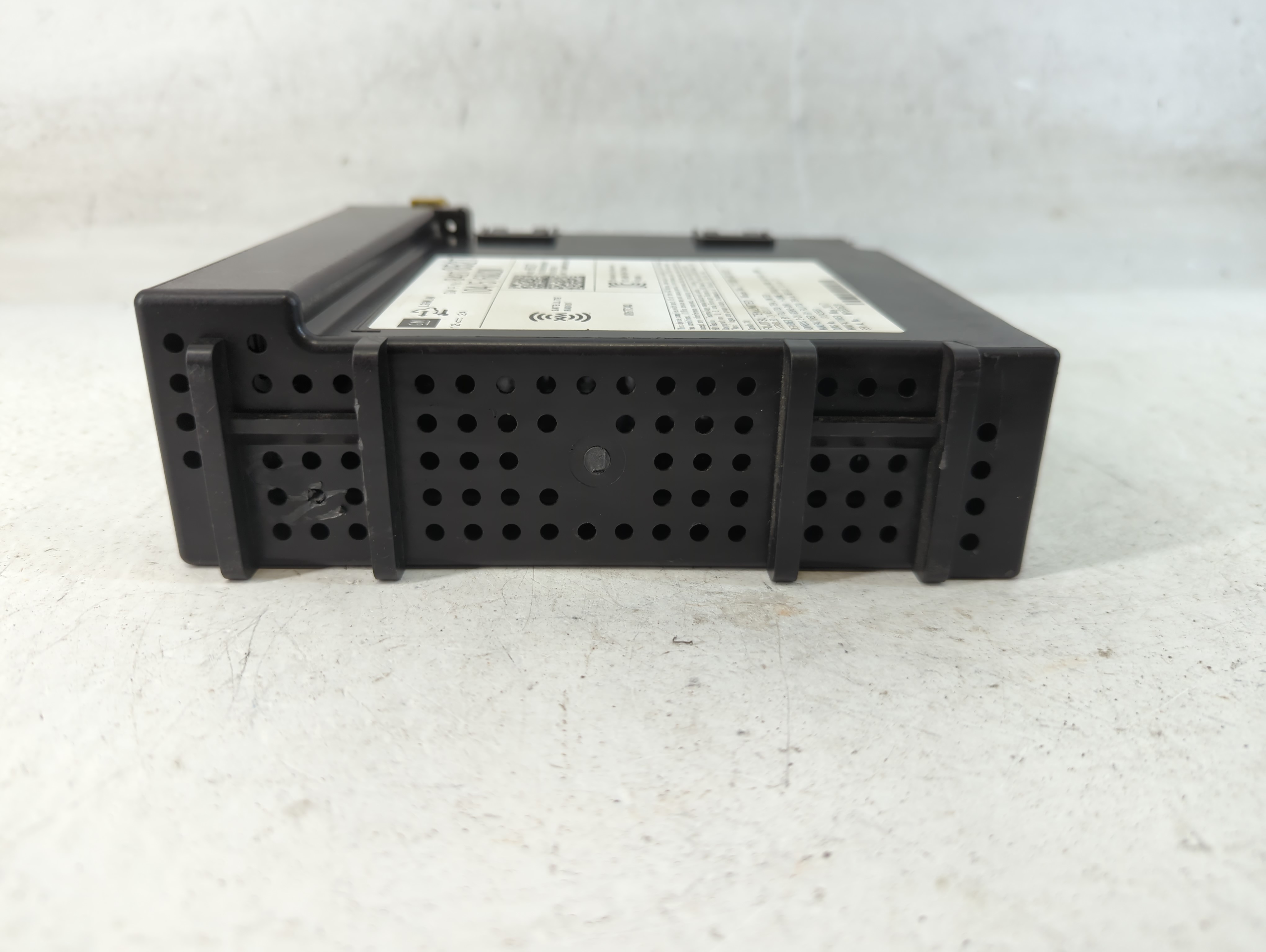 Picture of 2017-2018 Gmc Acadia Am Fm Cd Player Radio Receiver 888594