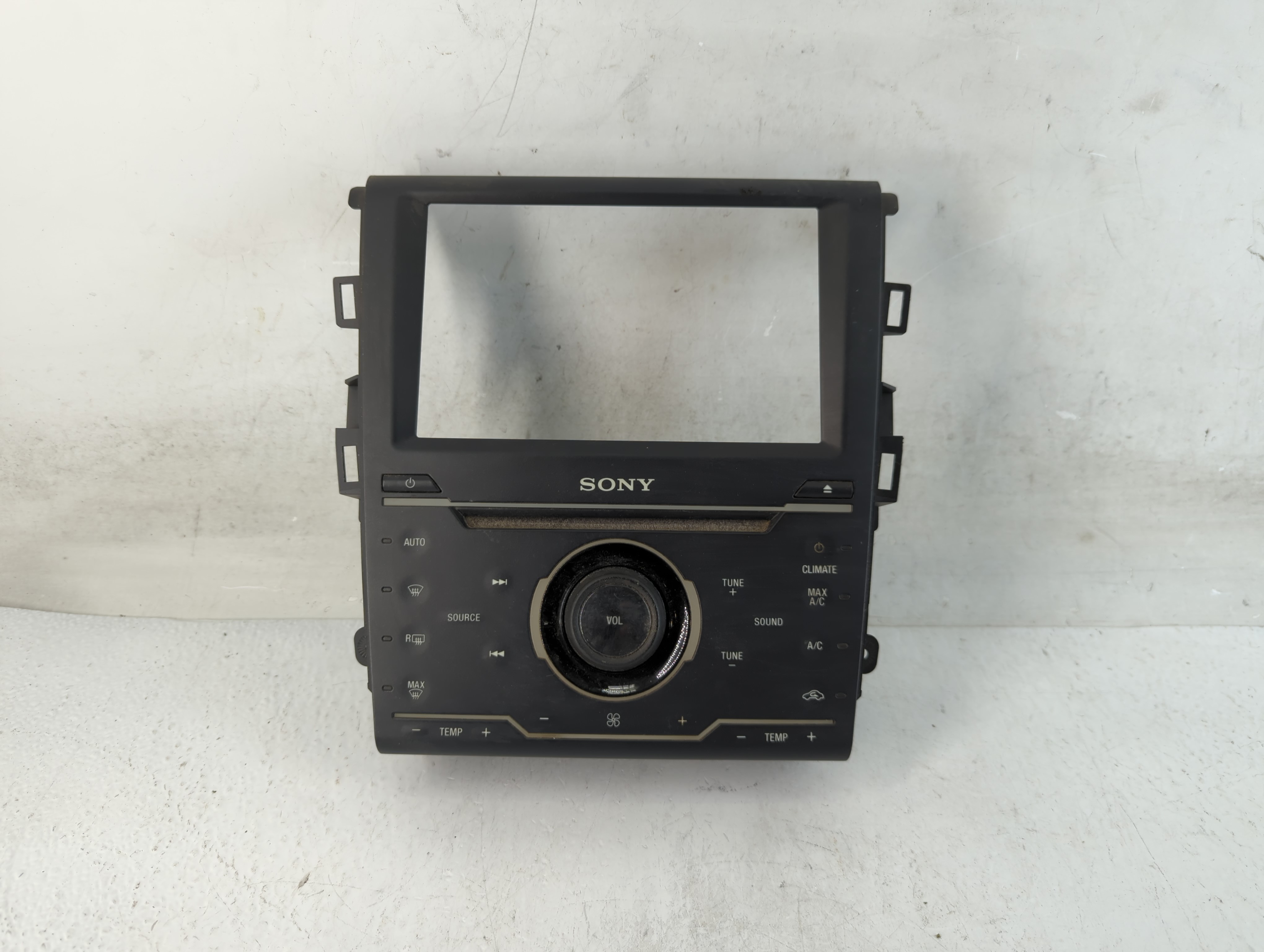 Picture of 2013-2013 Ford Fusion Am Fm Cd Player Radio Receiver 888621