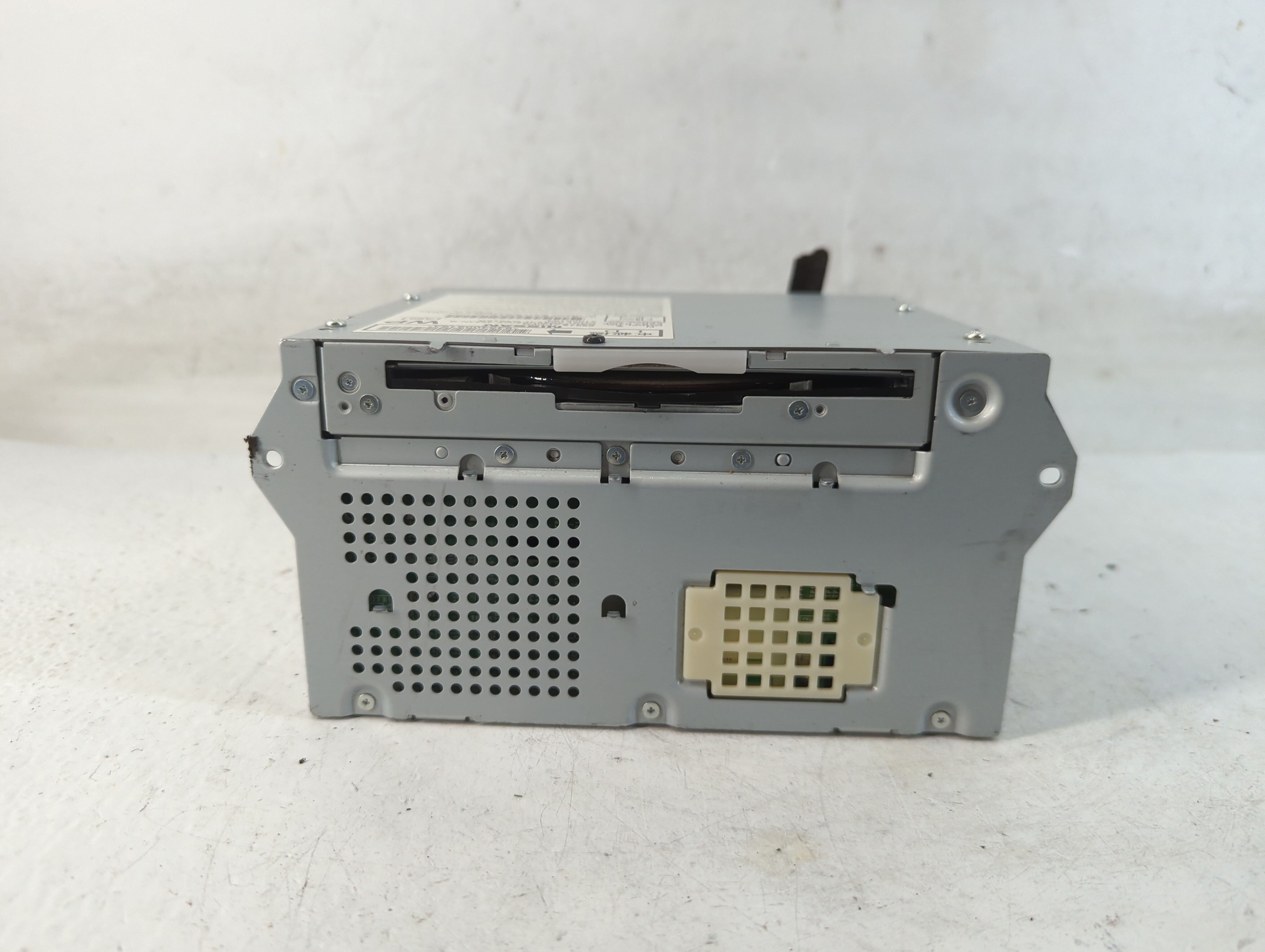 2013-2013 Infiniti Qx56 Am Fm Cd Player Radio Receiver 888636 - Oemusedautoparts1.com