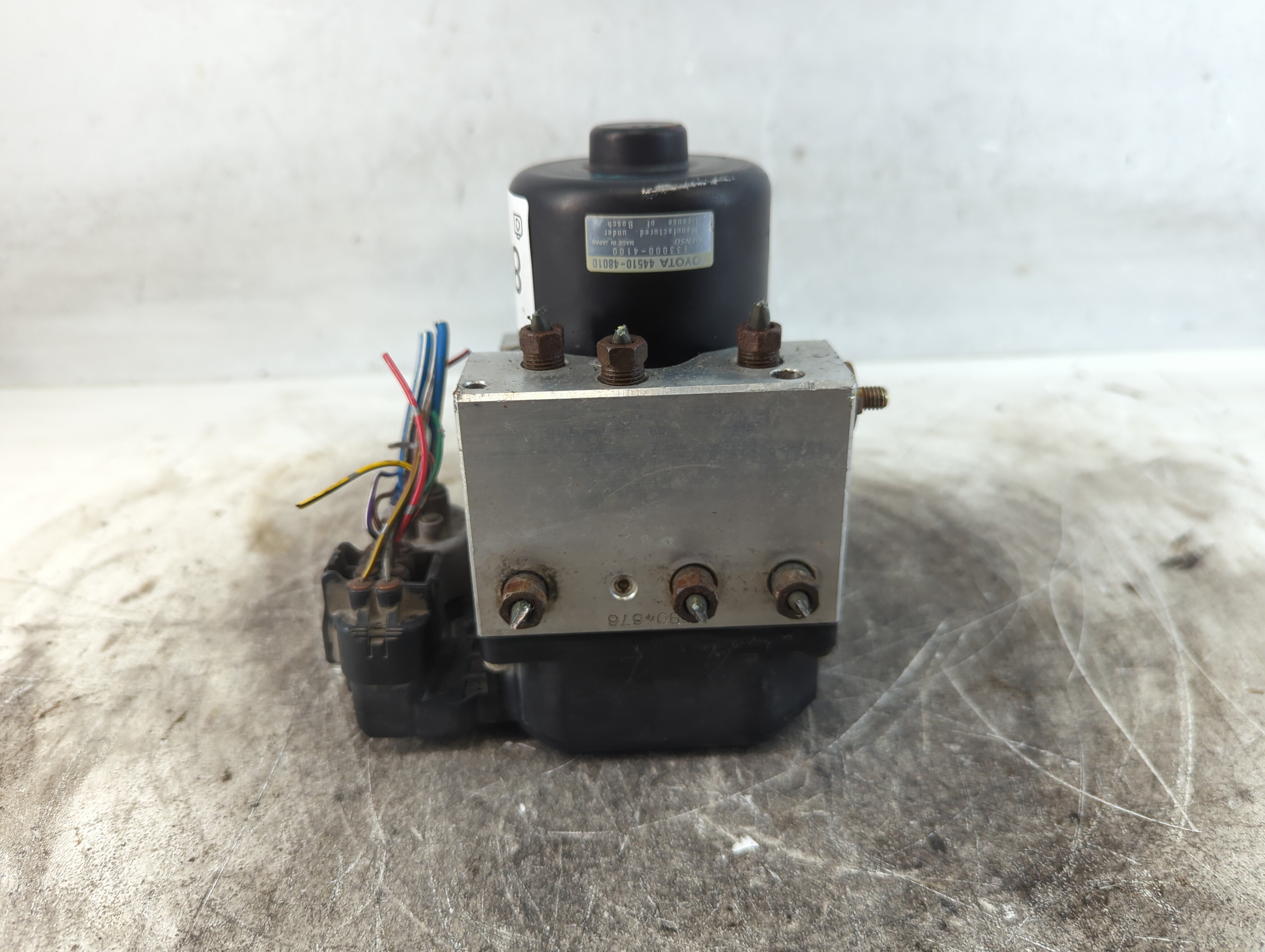 1999-2000 Lexus Rx300 Abs Pump Control Module 888697 - Oemusedautoparts1.com