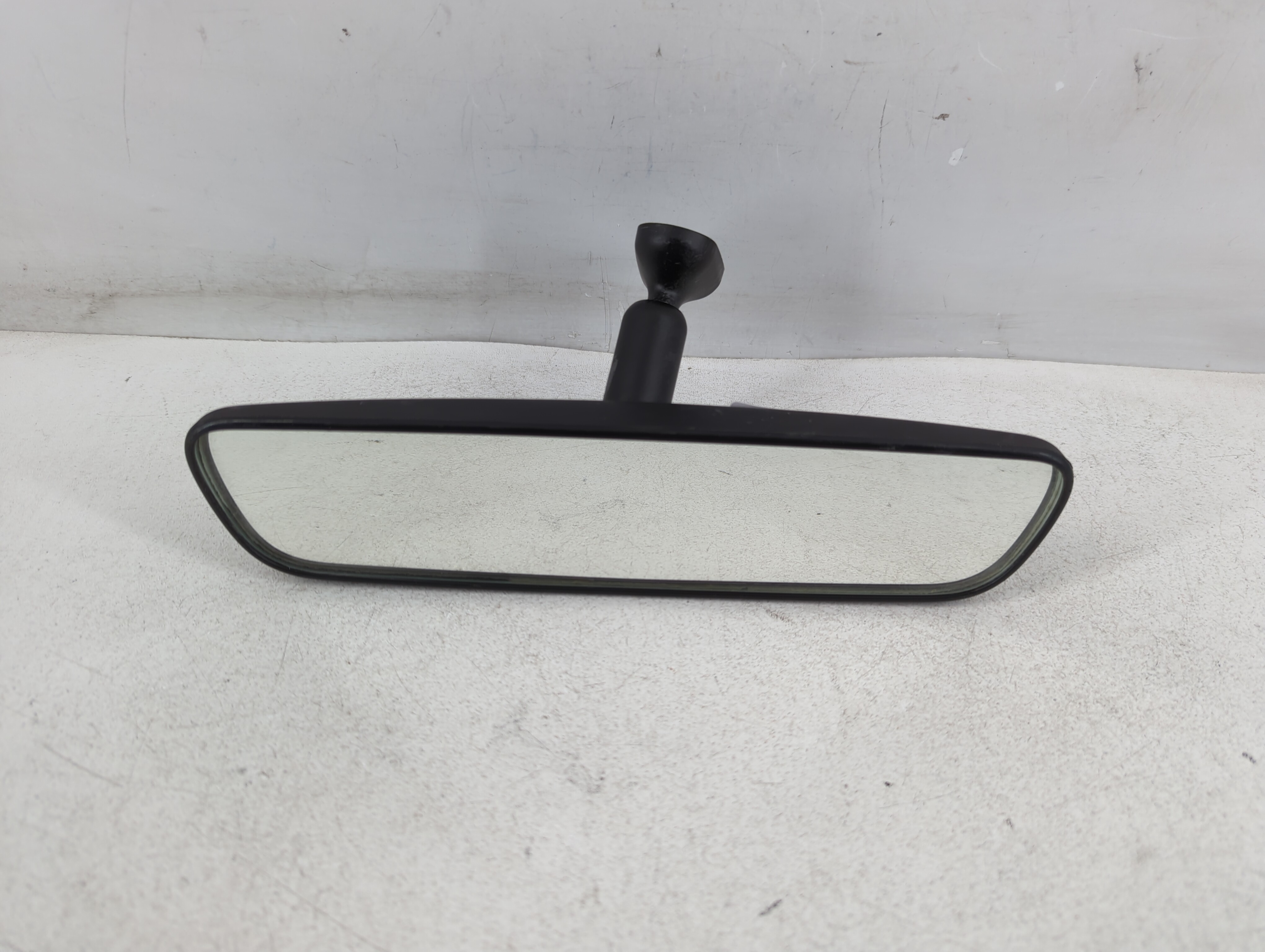 2021-2022 Hyundai Elantra Interior Rear View Mirror Oem 888749 - Oemusedautoparts1.com