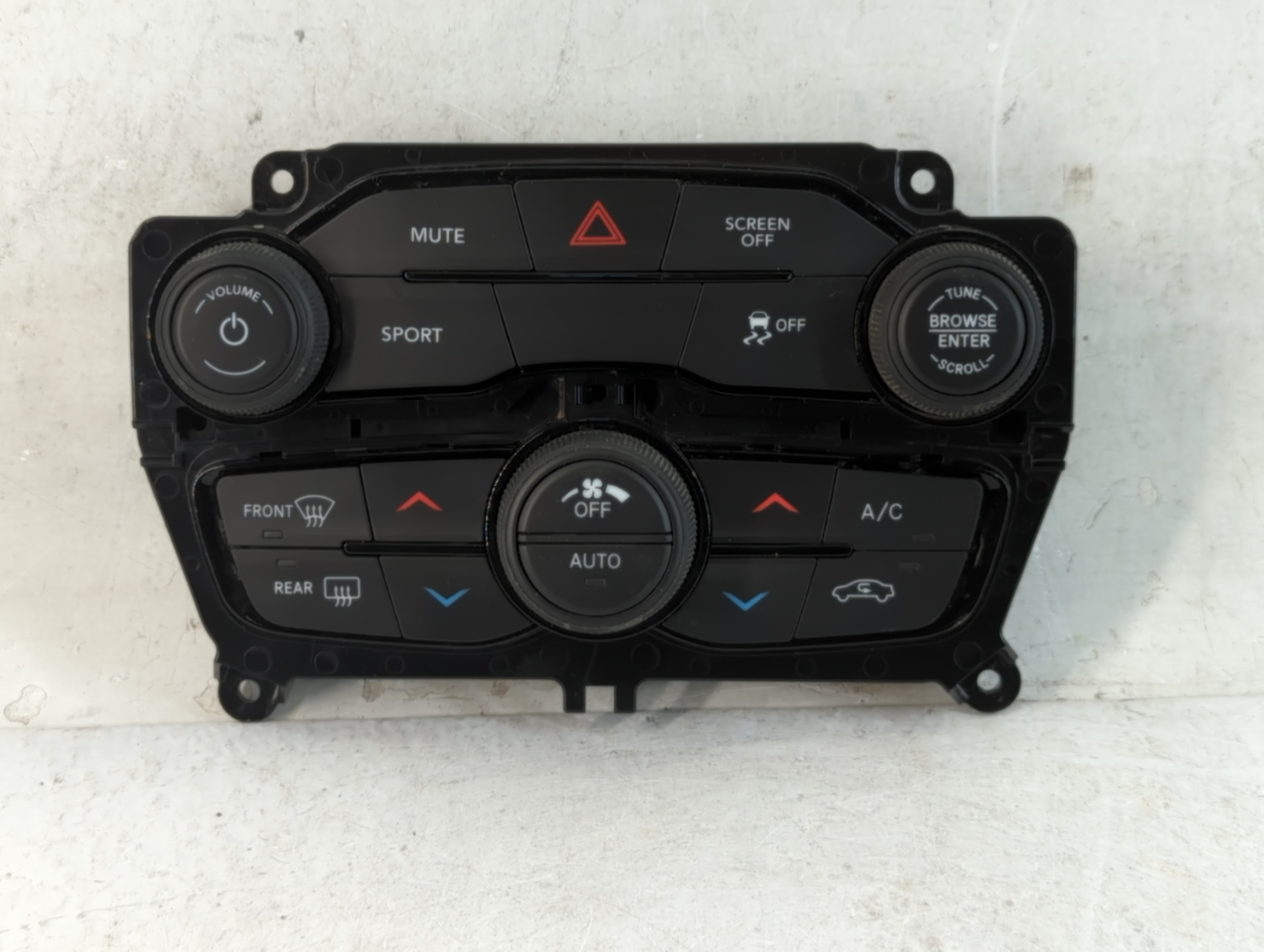 2019-2022 Dodge Challenger Ac Heater Climate Control Temperature Oem 888839 - Oemusedautoparts1.com