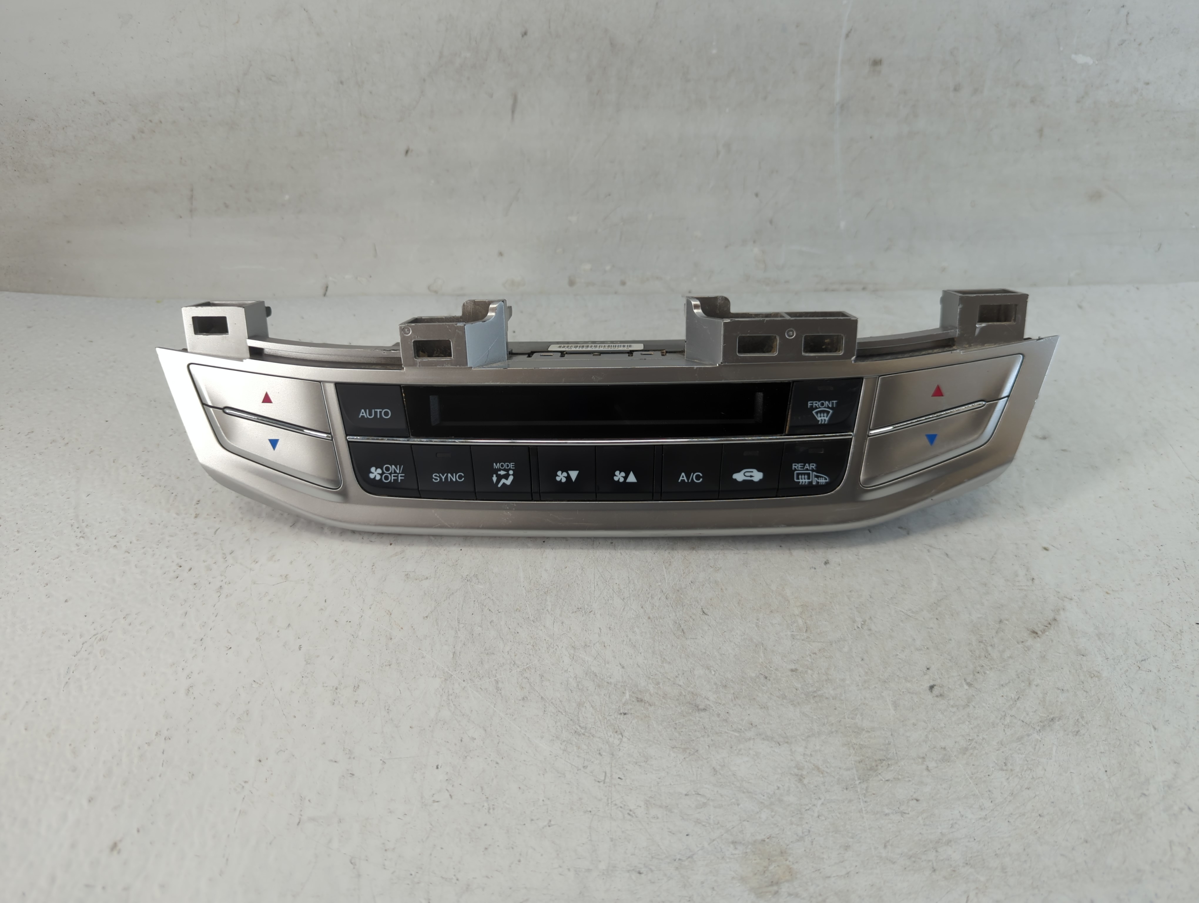 2013-2015 Honda Accord Ac Heater Climate Control 79600t2fa411m1 888844 - Oemusedautoparts1.com