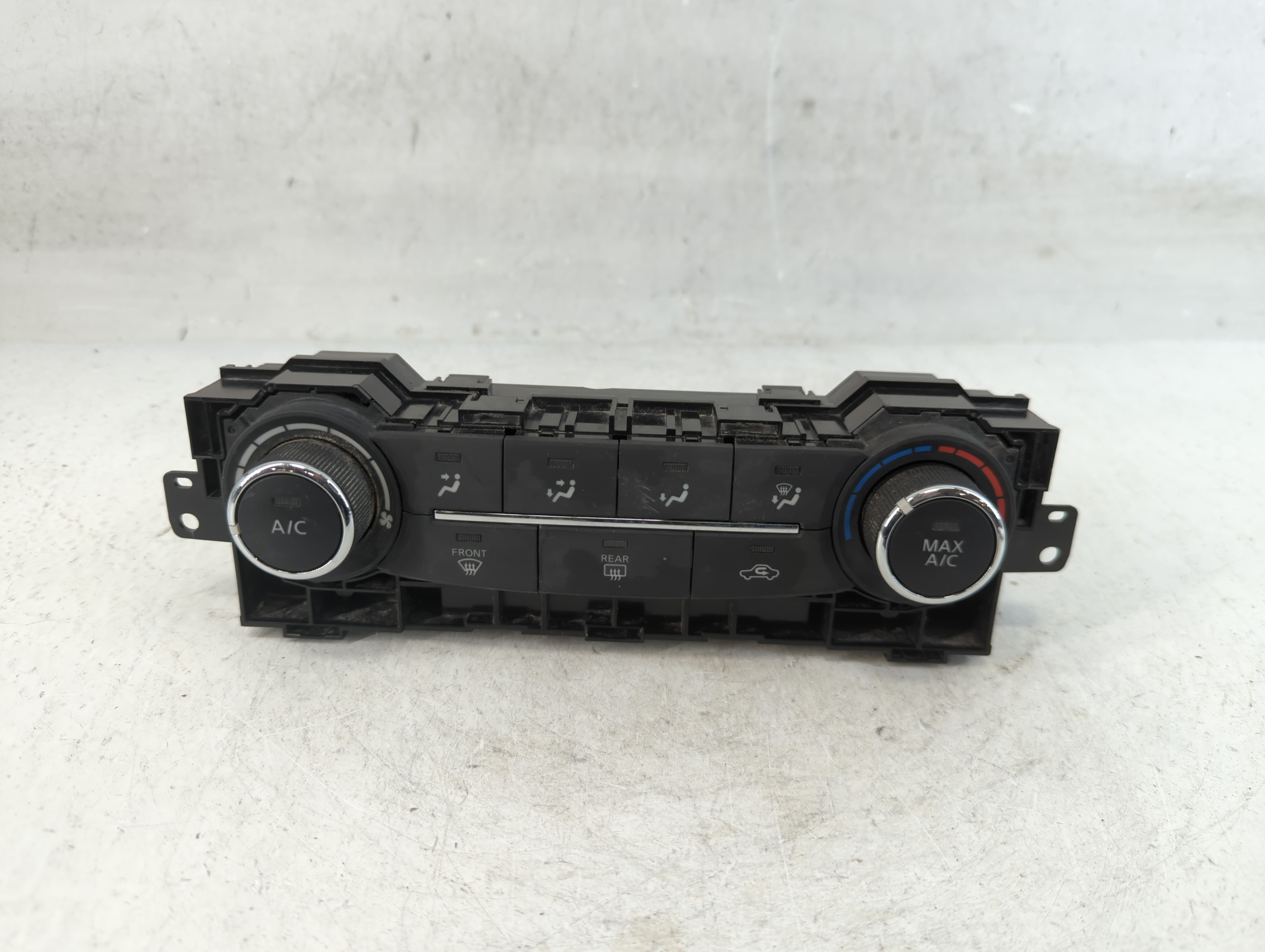 2017-2020 Nissan Rogue Ac Heater Climate Control 275007fa0a 888847 - Oemusedautoparts1.com