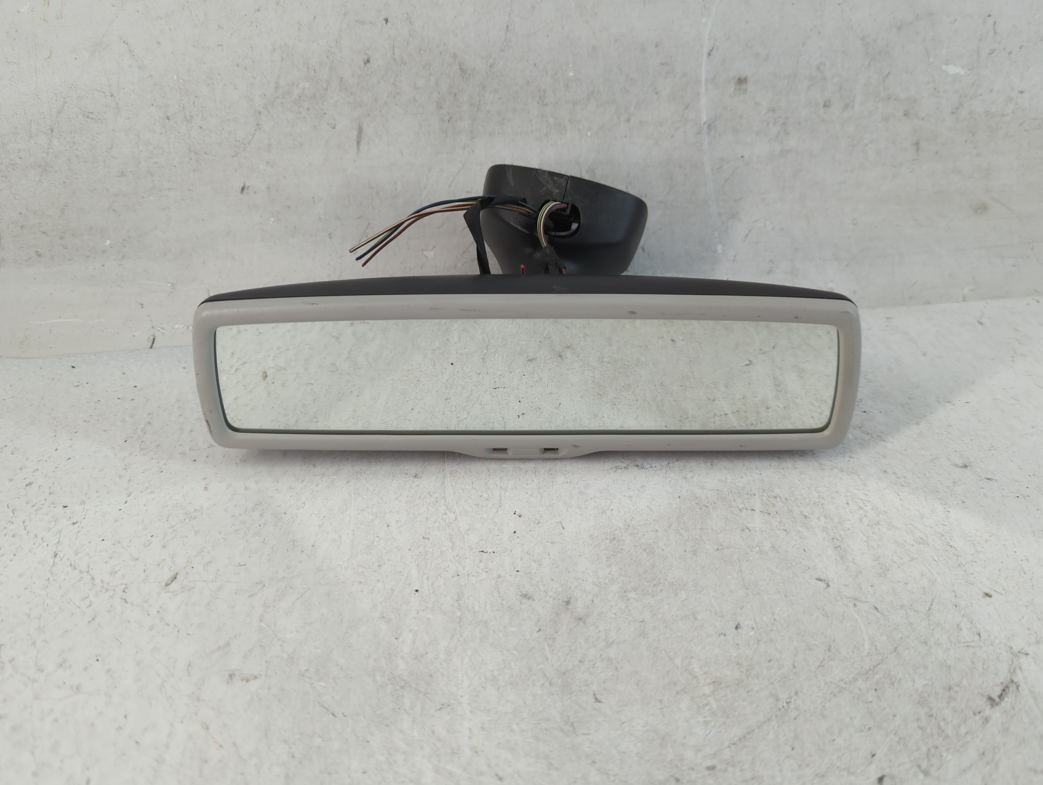 2012-2015 Volkswagen Passat Interior Rear View Mirror Oem 888871 - Oemusedautoparts1.com