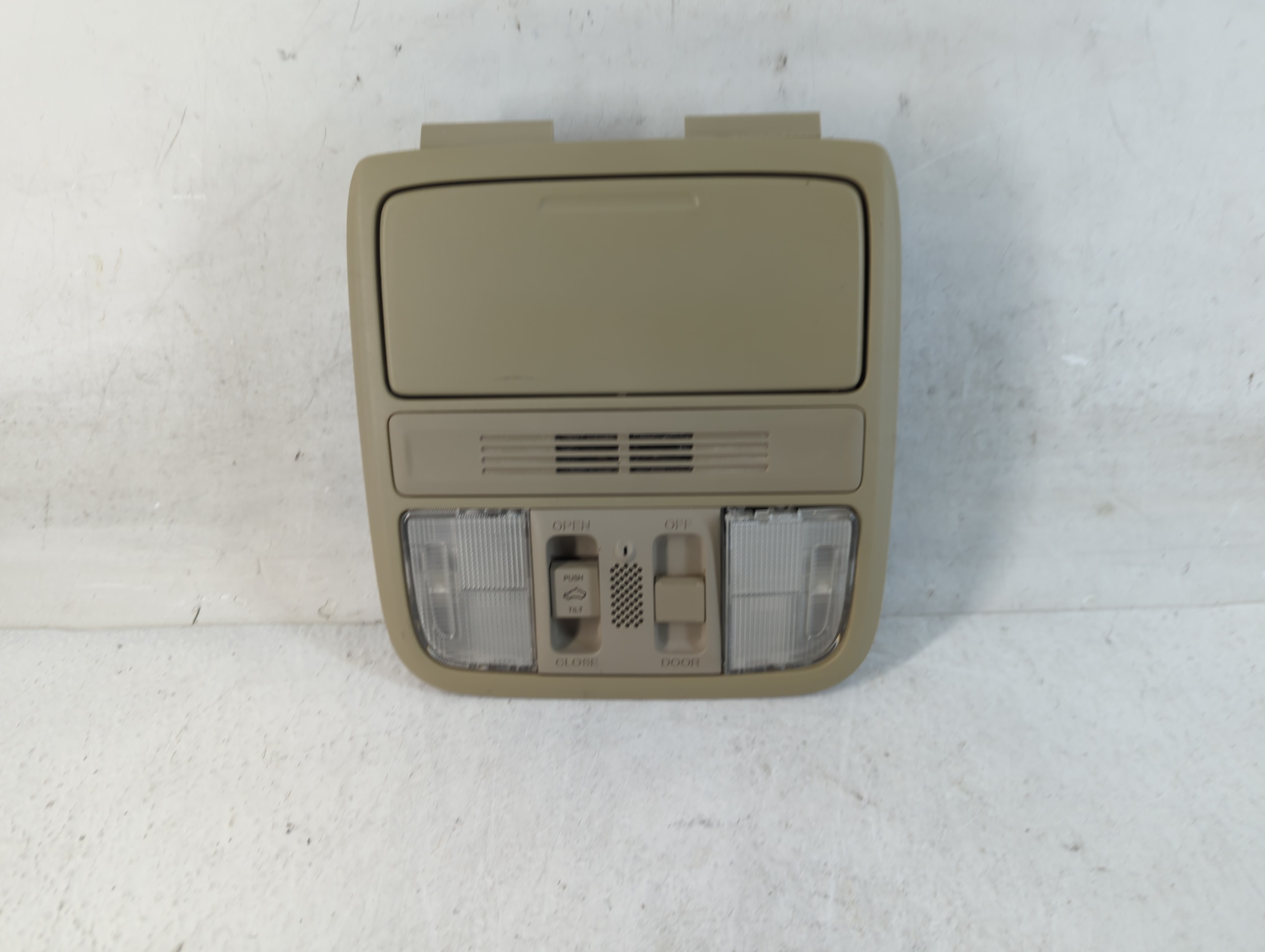 2014 Honda Accord Overhead Roof Console 888933 - Oemusedautoparts1.com
