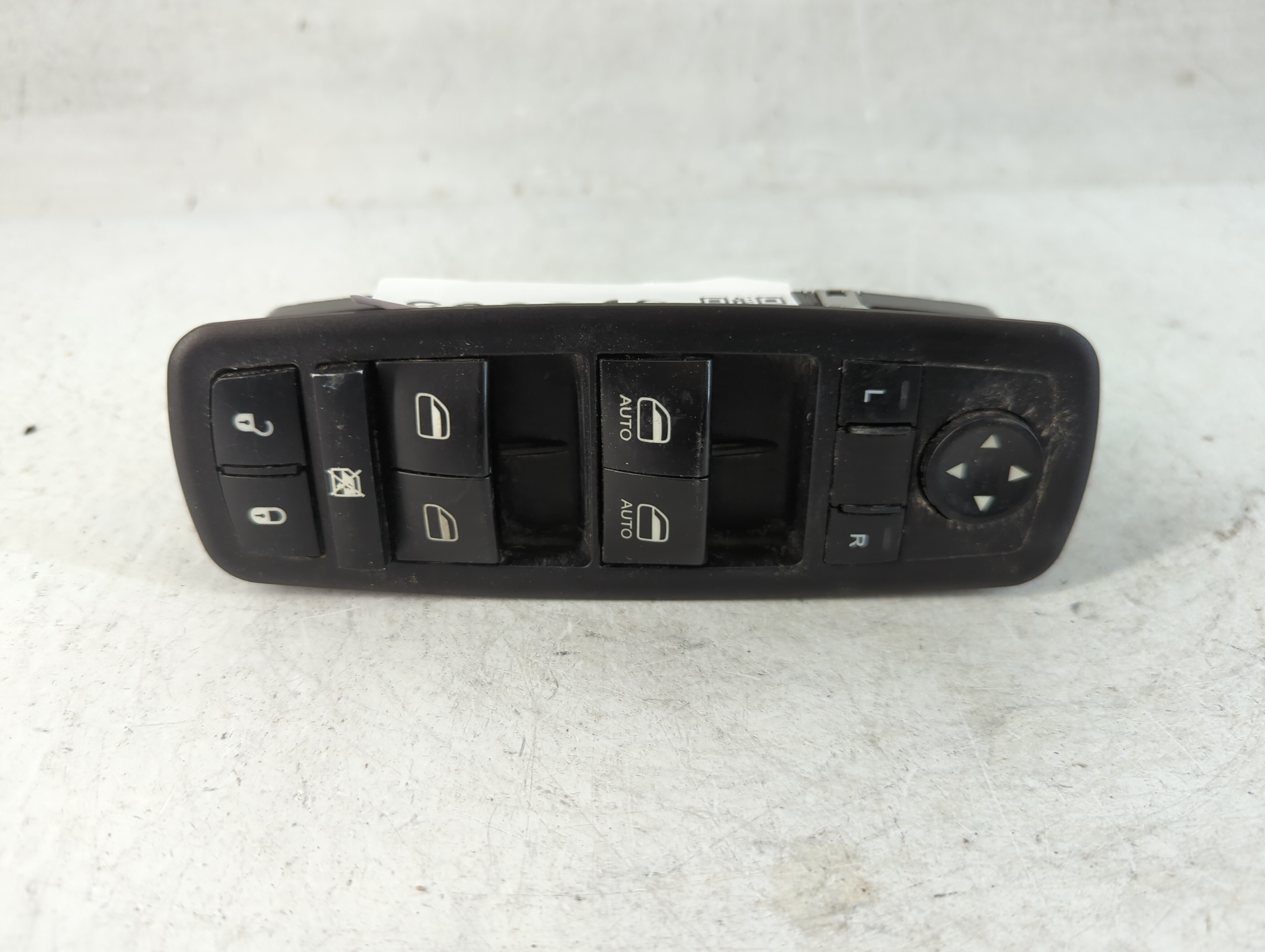 2011-2014 Dodge Charger Driver Left Door Master Power Window Switch 888946 - Oemusedautoparts1.com