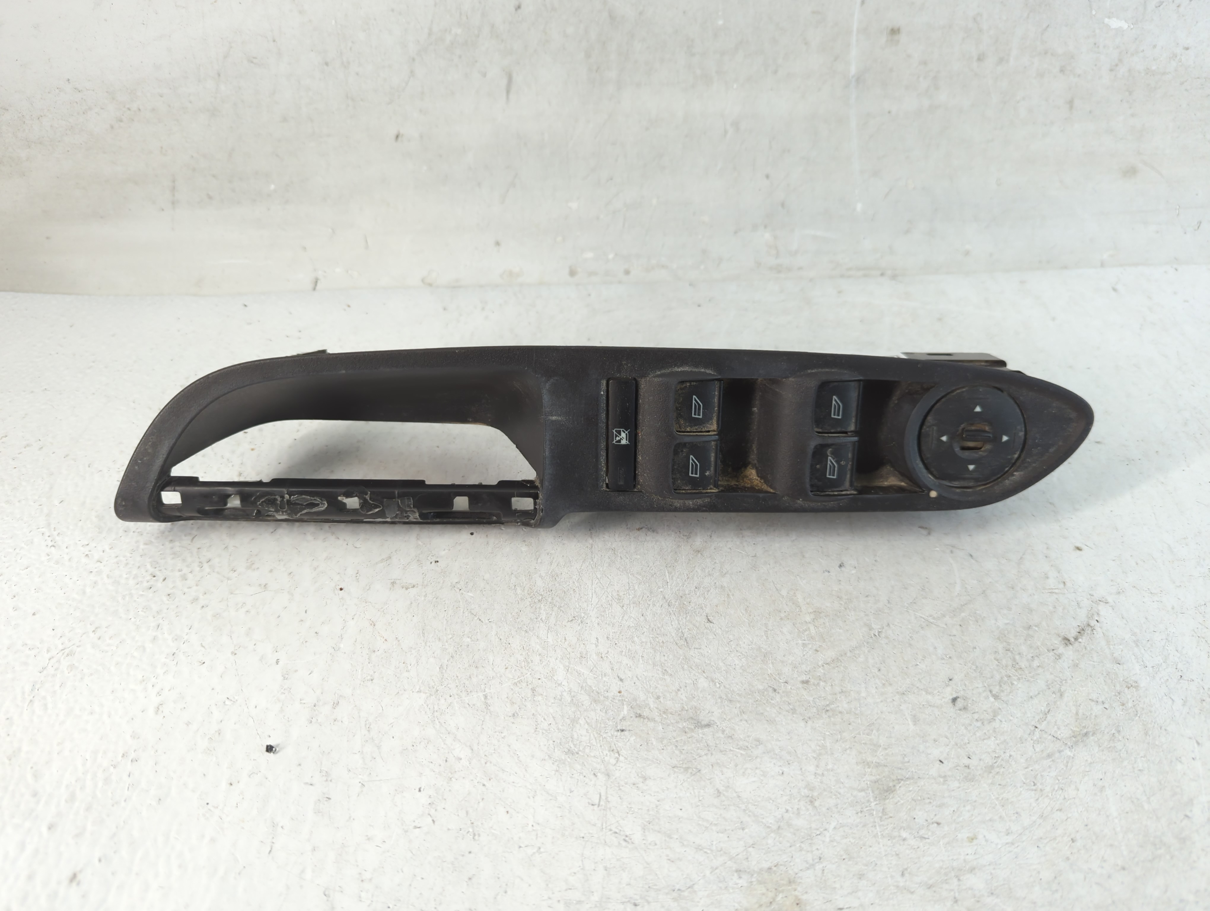 2013-2019 Ford Escape Driver Left Door Master Power Window Switch 888976 - Oemusedautoparts1.com