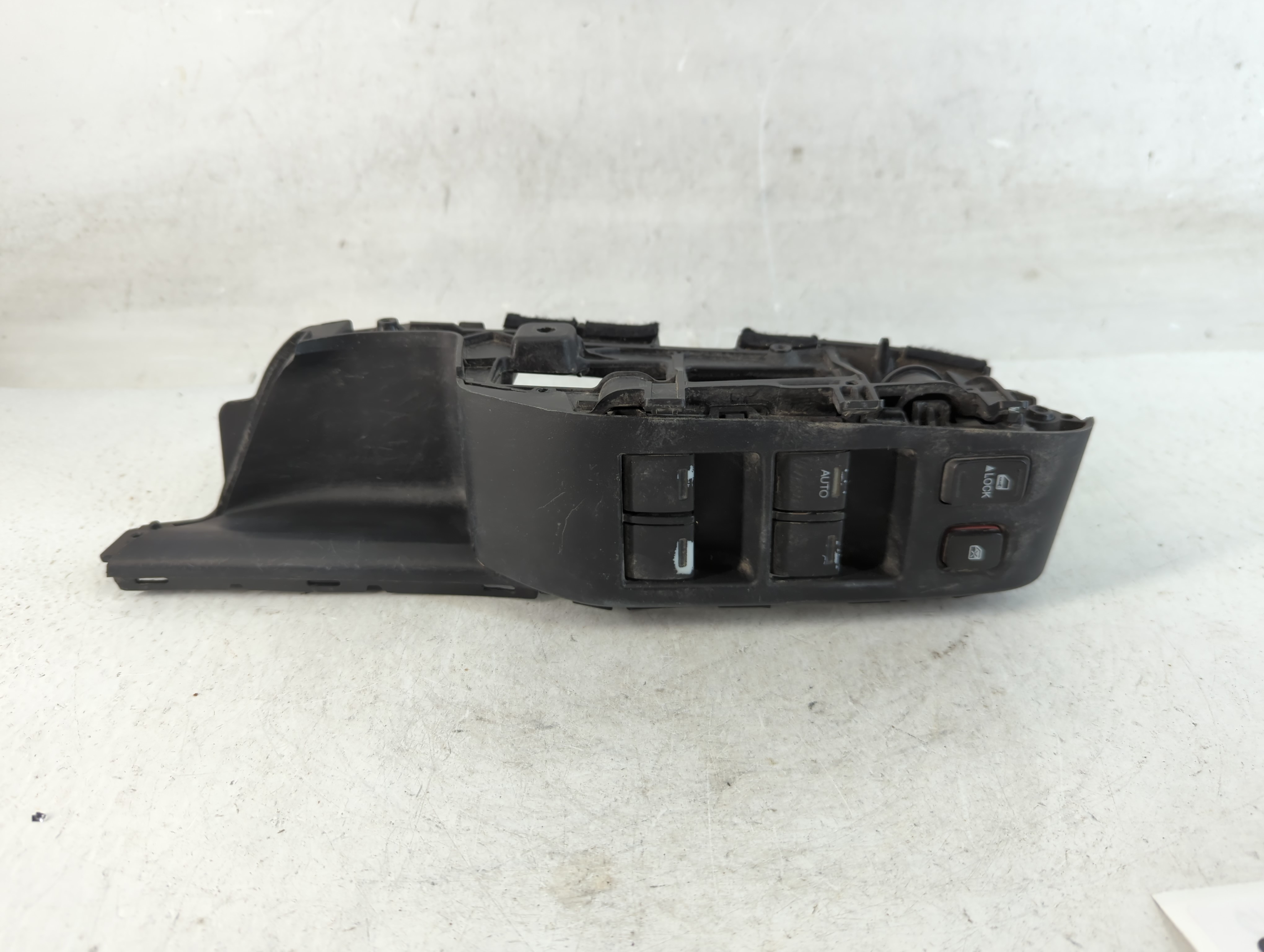 Picture of 2009-2014 Honda Fit Driver Left Door Master Power Window Switch 888980