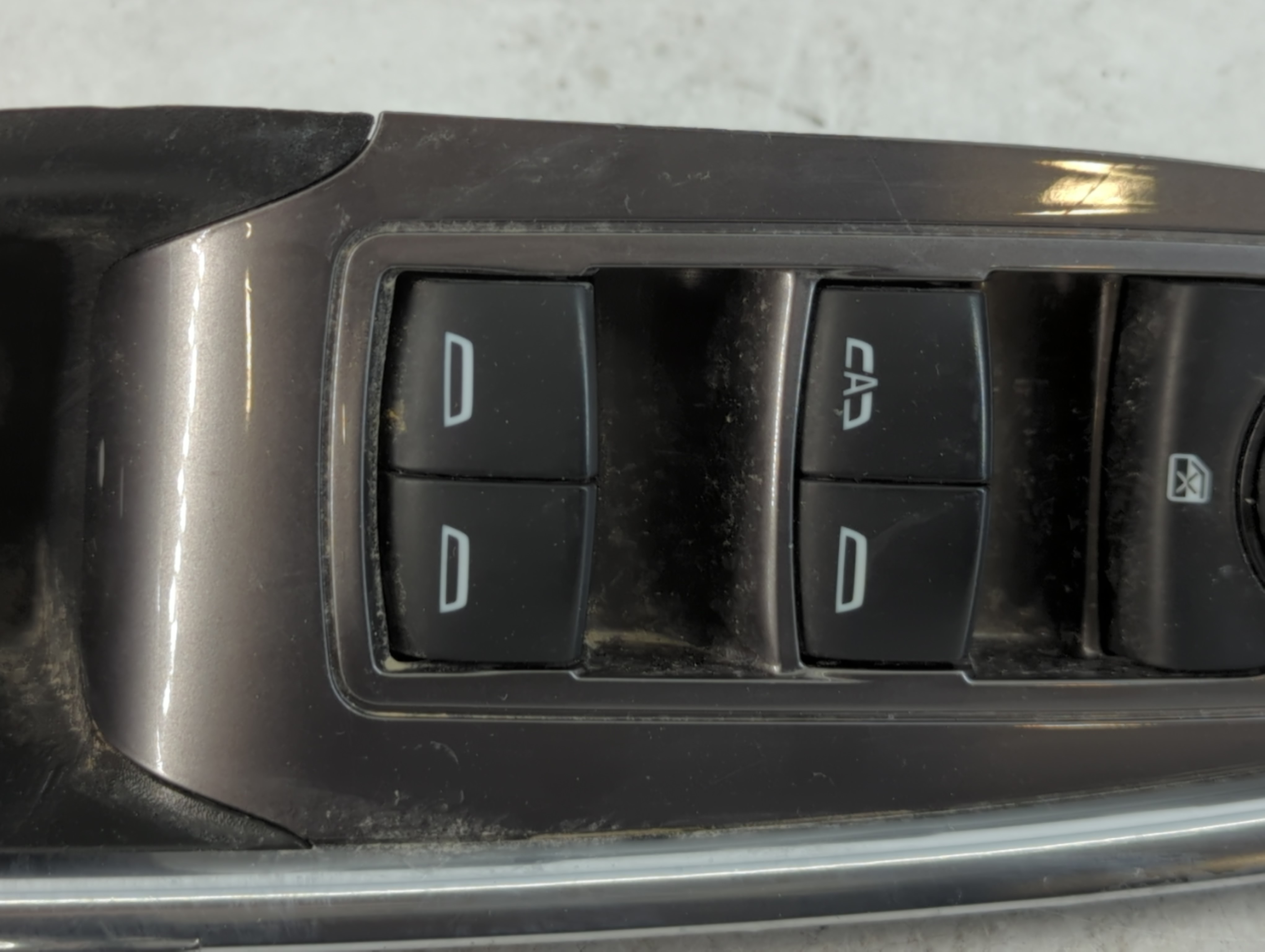 2016-2021 Chevrolet Malibu Driver Left Door Master Power Window Switch 888984 - Oemusedautoparts1.com