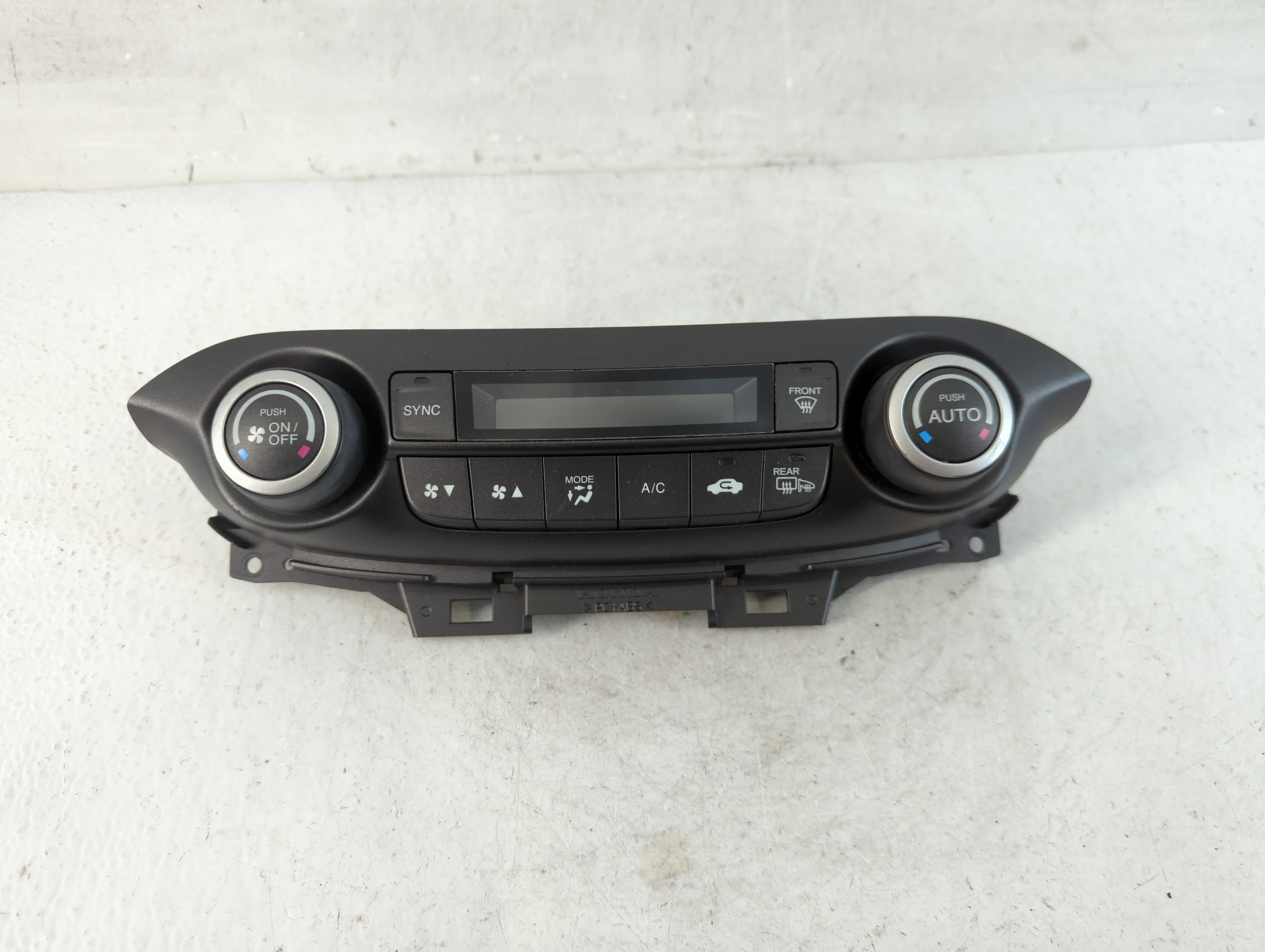 2012-2012 Honda Cr-v Ac Heater Climate Control Temperature Oem 888997 - Oemusedautoparts1.com