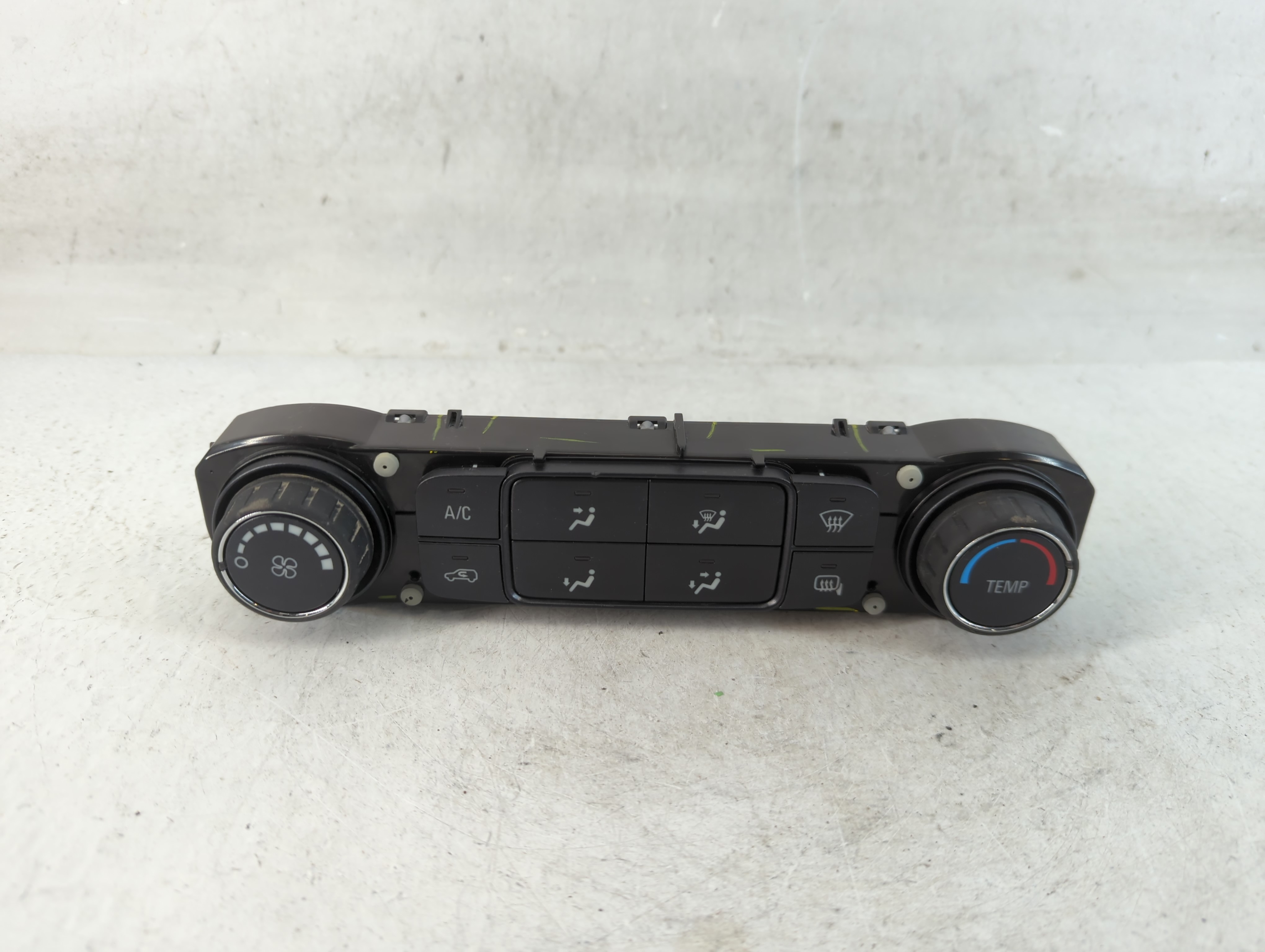 Picture of 2014-2019 Chevrolet Silverado 1500 Ac Heater Climate Control 23486621 888998