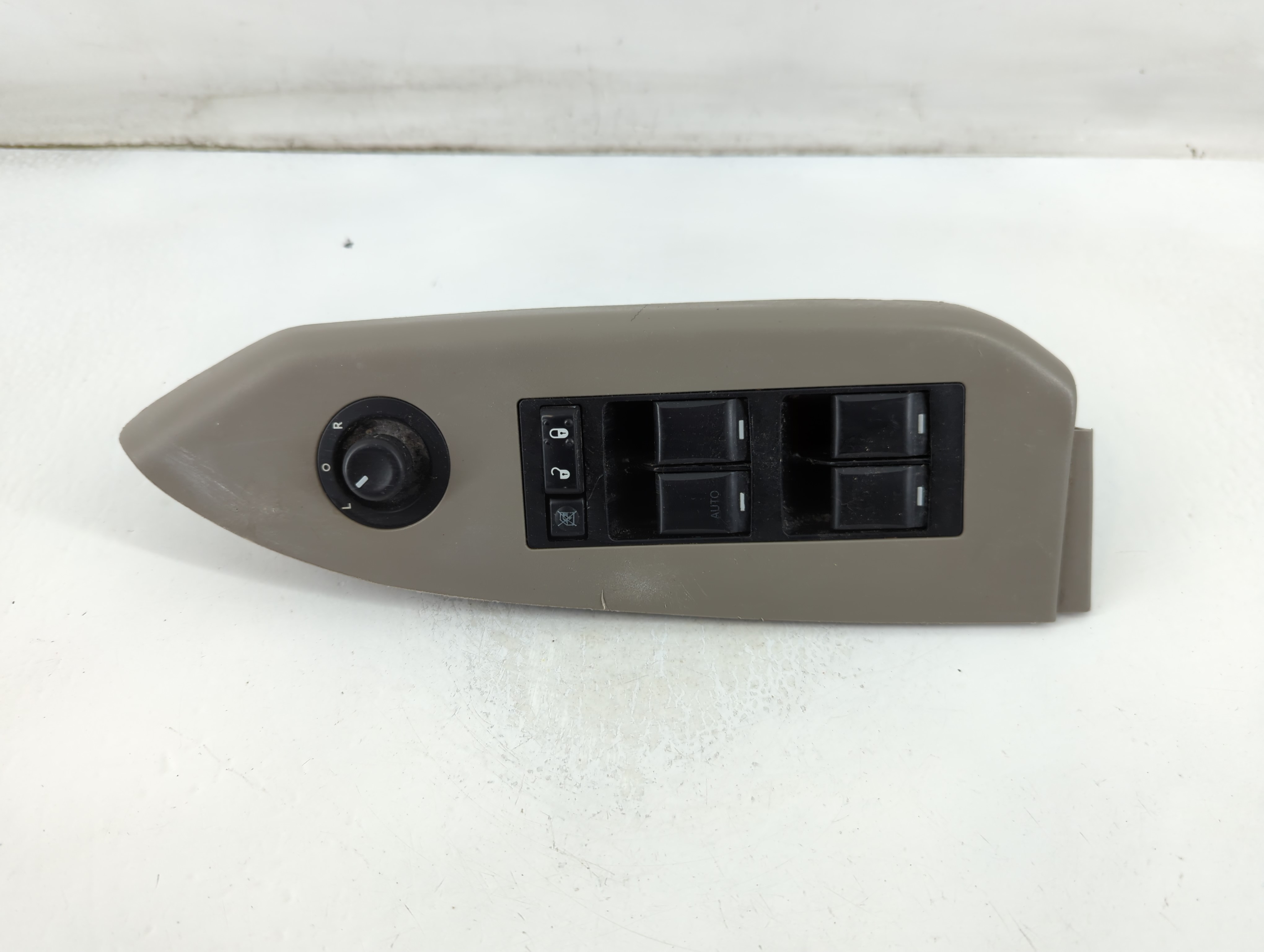 2011-2012 Dodge Caliber Driver Left Door Master Power Window Switch 889026 - Oemusedautoparts1.com