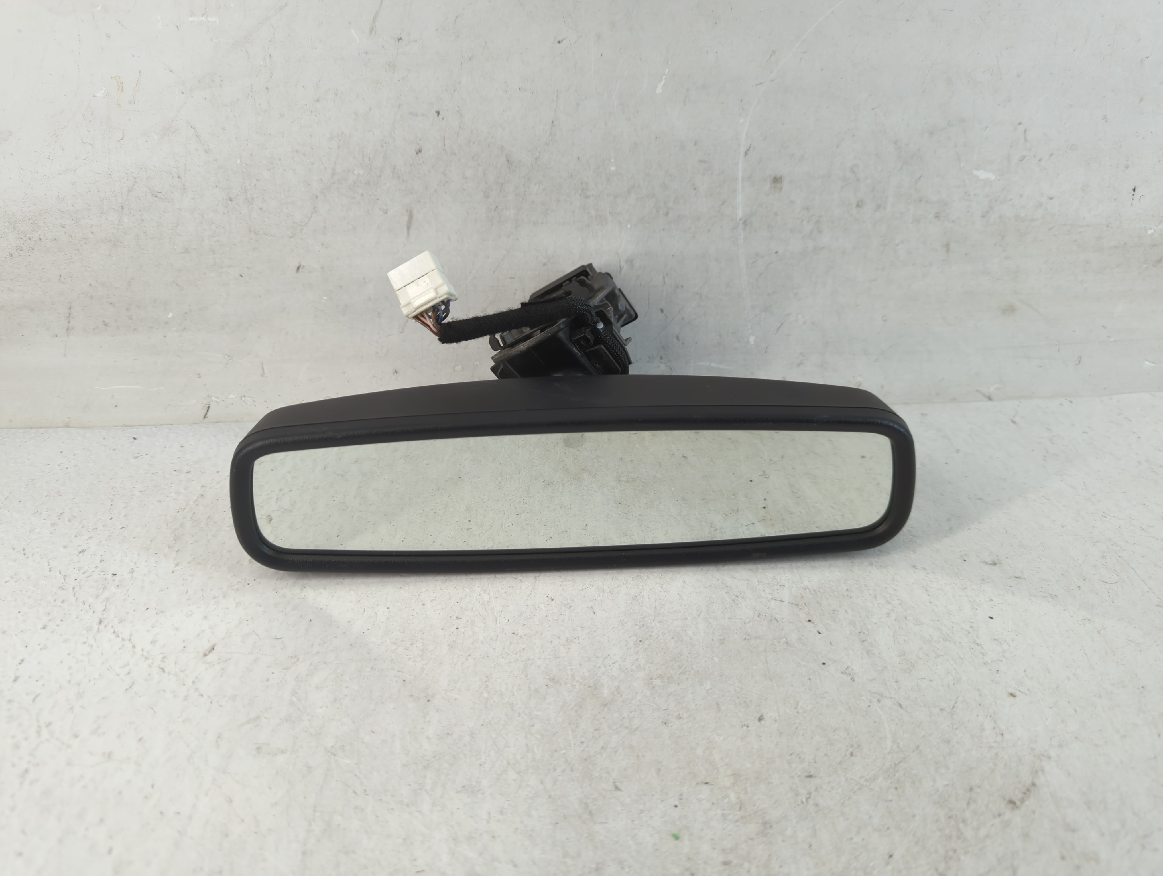 2013-2016 Lincoln Mks Interior Rear View Mirror Oem 889092 - Oemusedautoparts1.com