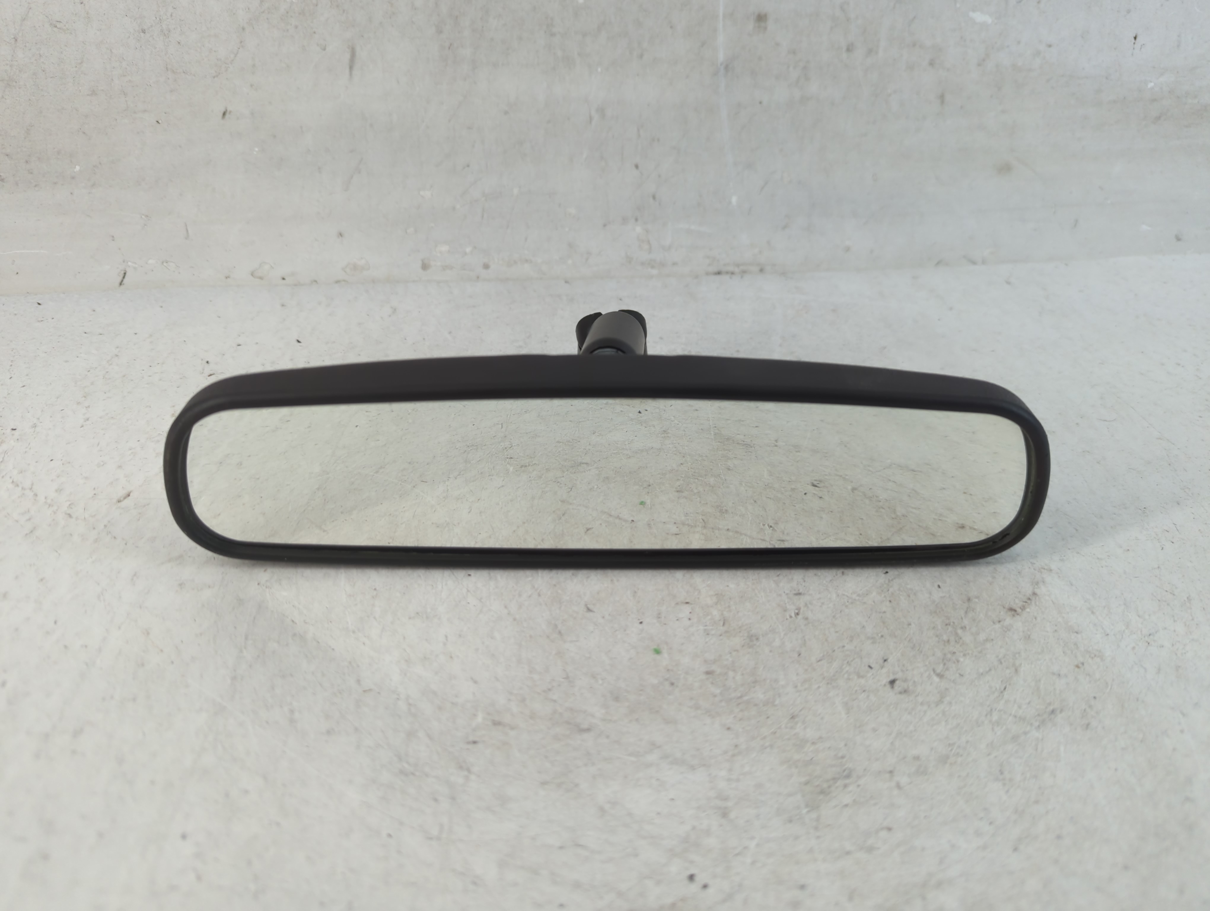 2017-2019 Ford Escape Interior Rear View Mirror Oem 889100 - Oemusedautoparts1.com