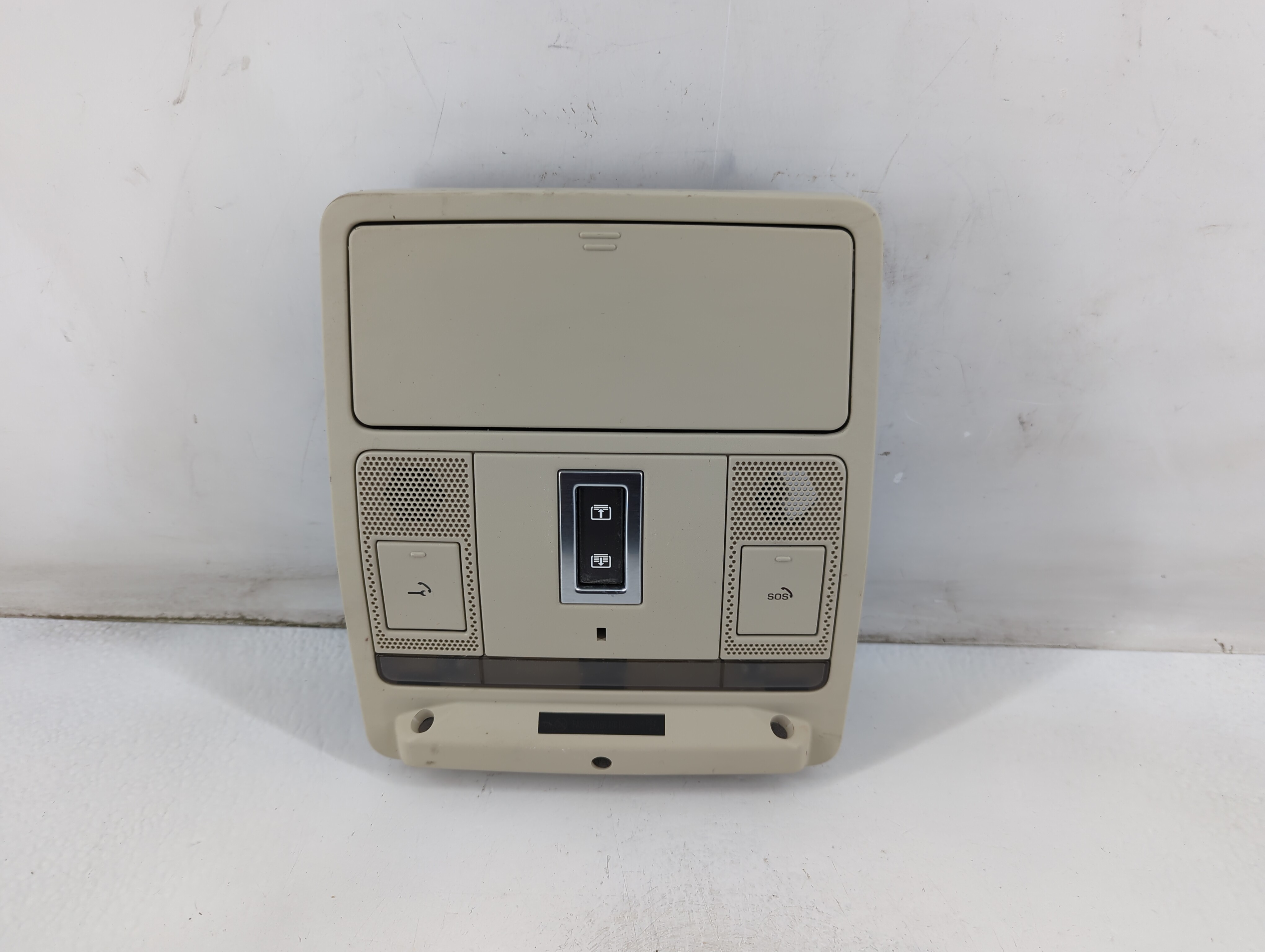 2019 Land Rover Range Rover Evoque Overhead Roof Console 889130 - Oemusedautoparts1.com