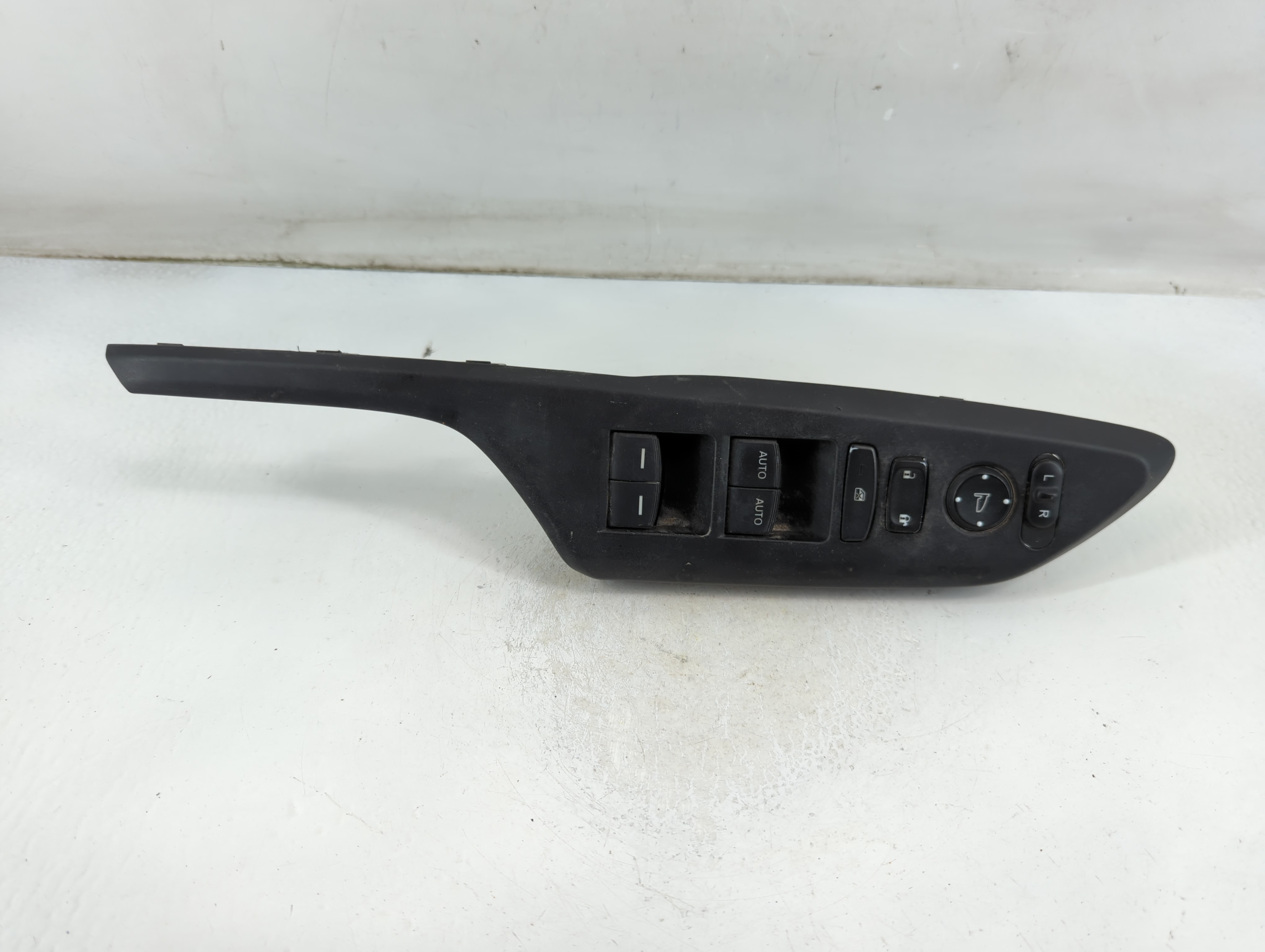 2013-2021 Honda Civic Driver Left Door Master Power Window Switch 889172 - Oemusedautoparts1.com