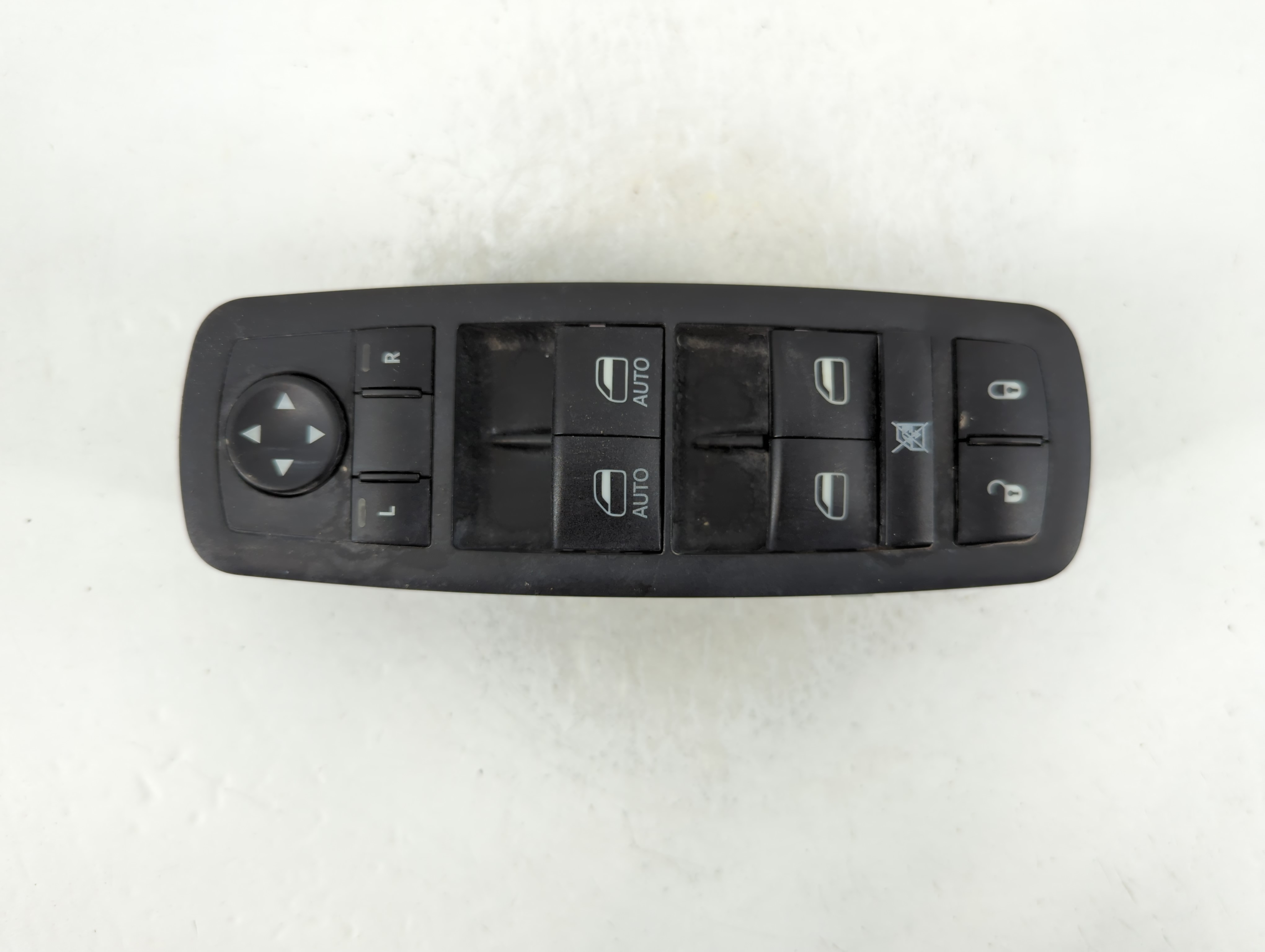 Picture of Dodge Caravan Driver Left Door Master Power Window Switch 68298871aa 889176