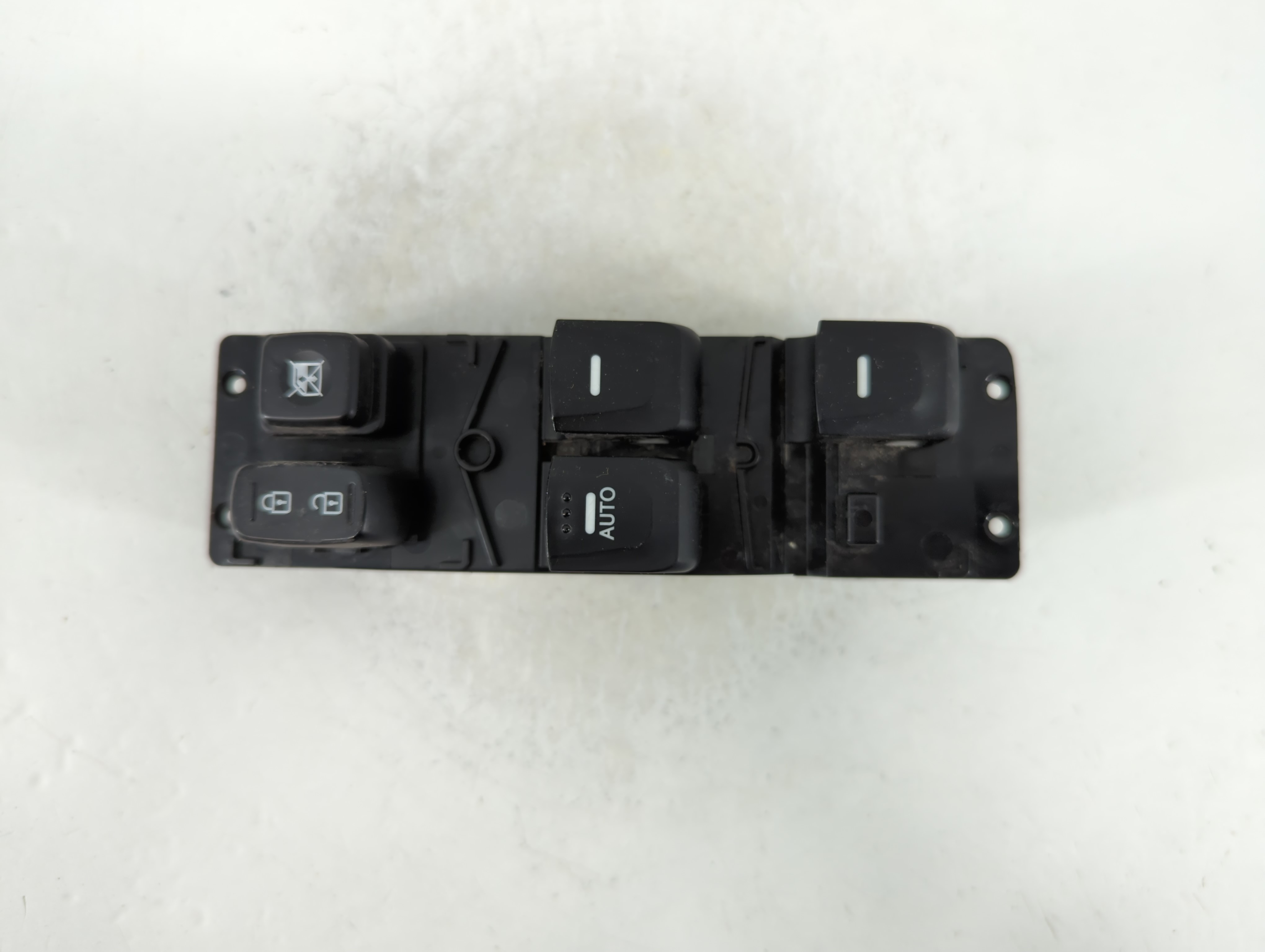 2012-2017 Hyundai Veloster Driver Left Door Master Power Window Switch 889182 - Oemusedautoparts1.com