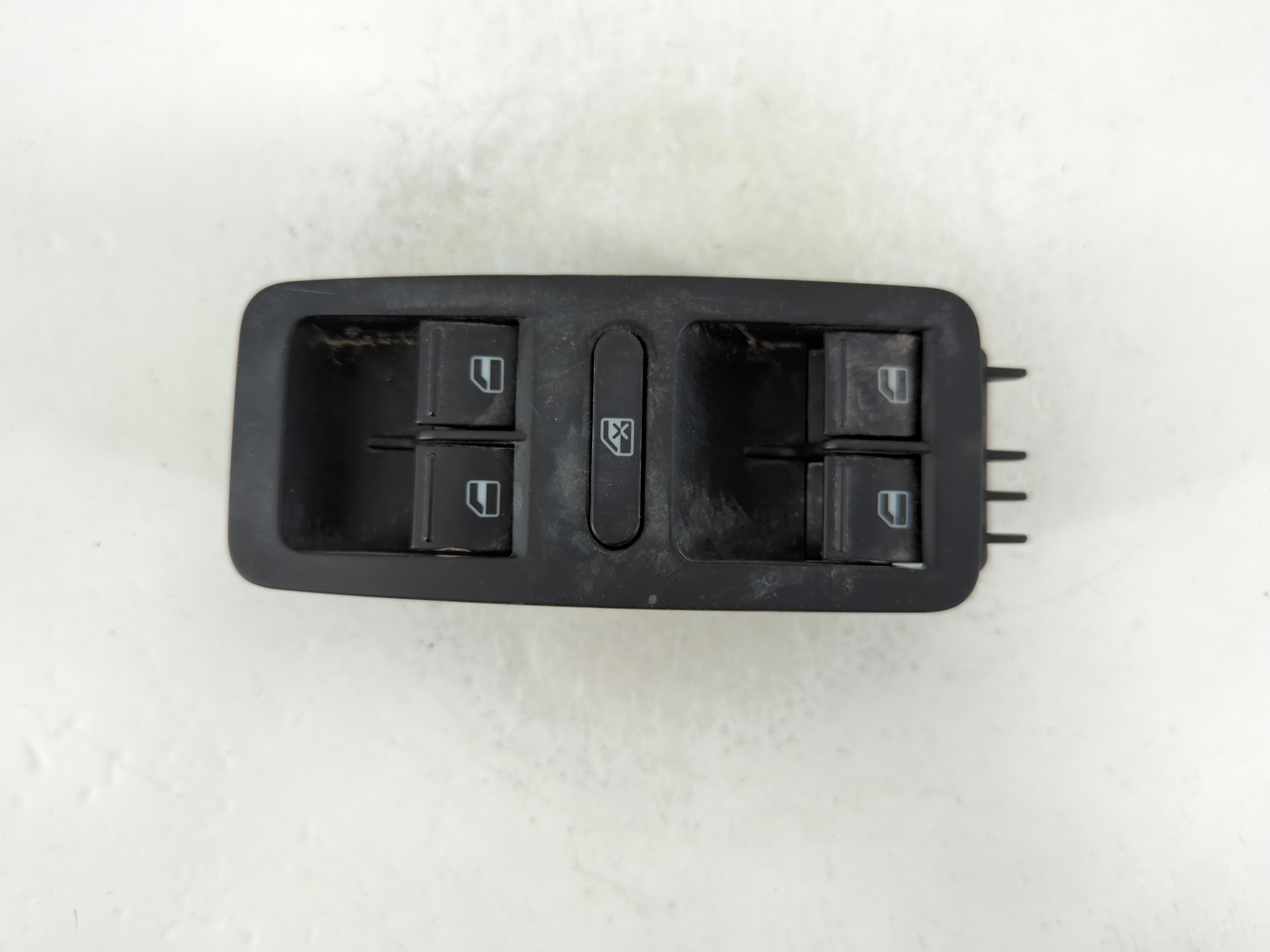 2006-2020 Volkswagen Passat Driver Left Door Master Power Window Switch 889187 - Oemusedautoparts1.com