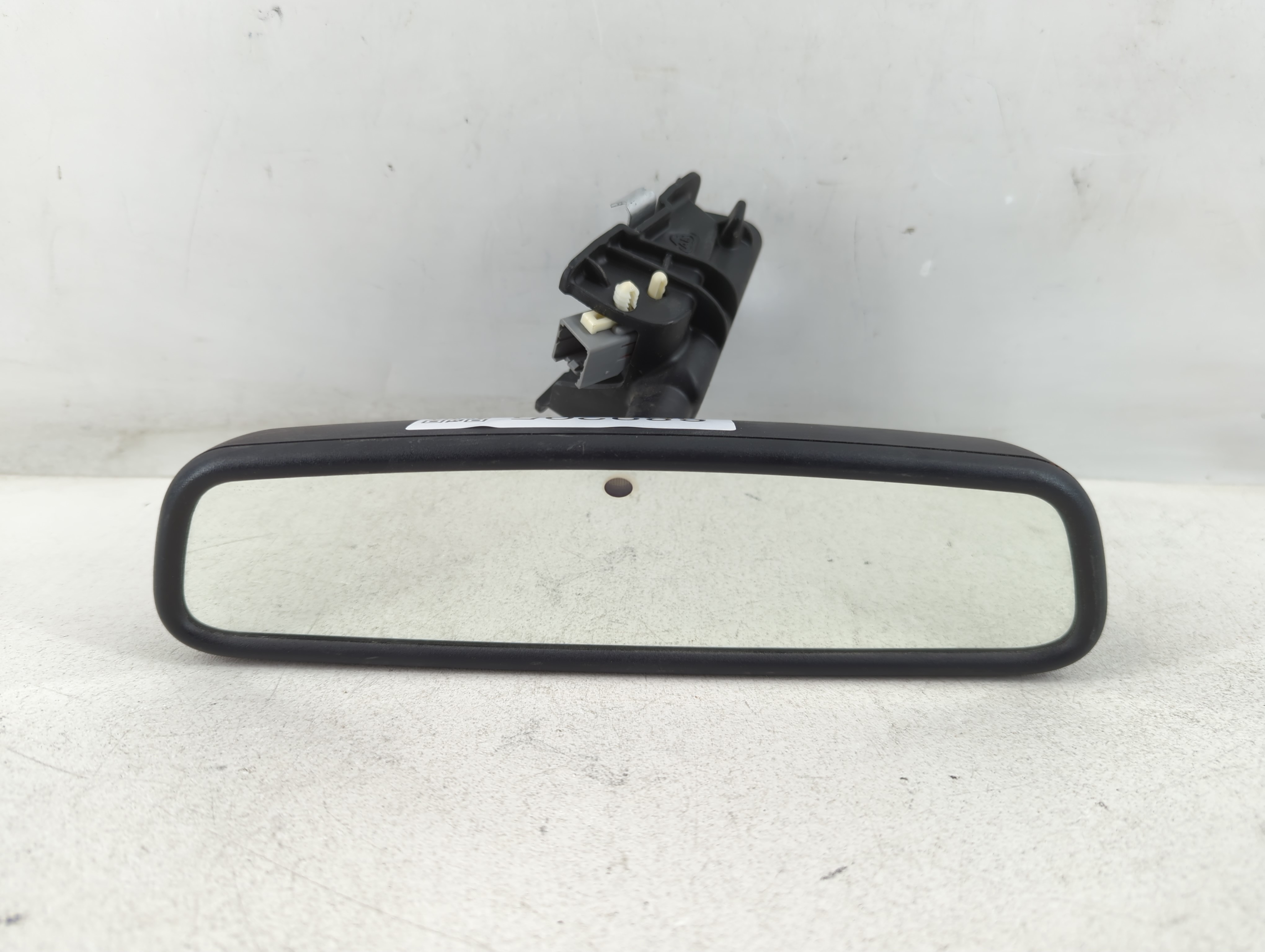 2016-2019 Land Rover Range Rover Evoque Interior Rear View Mirror Oem 889205 - Oemusedautoparts1.com