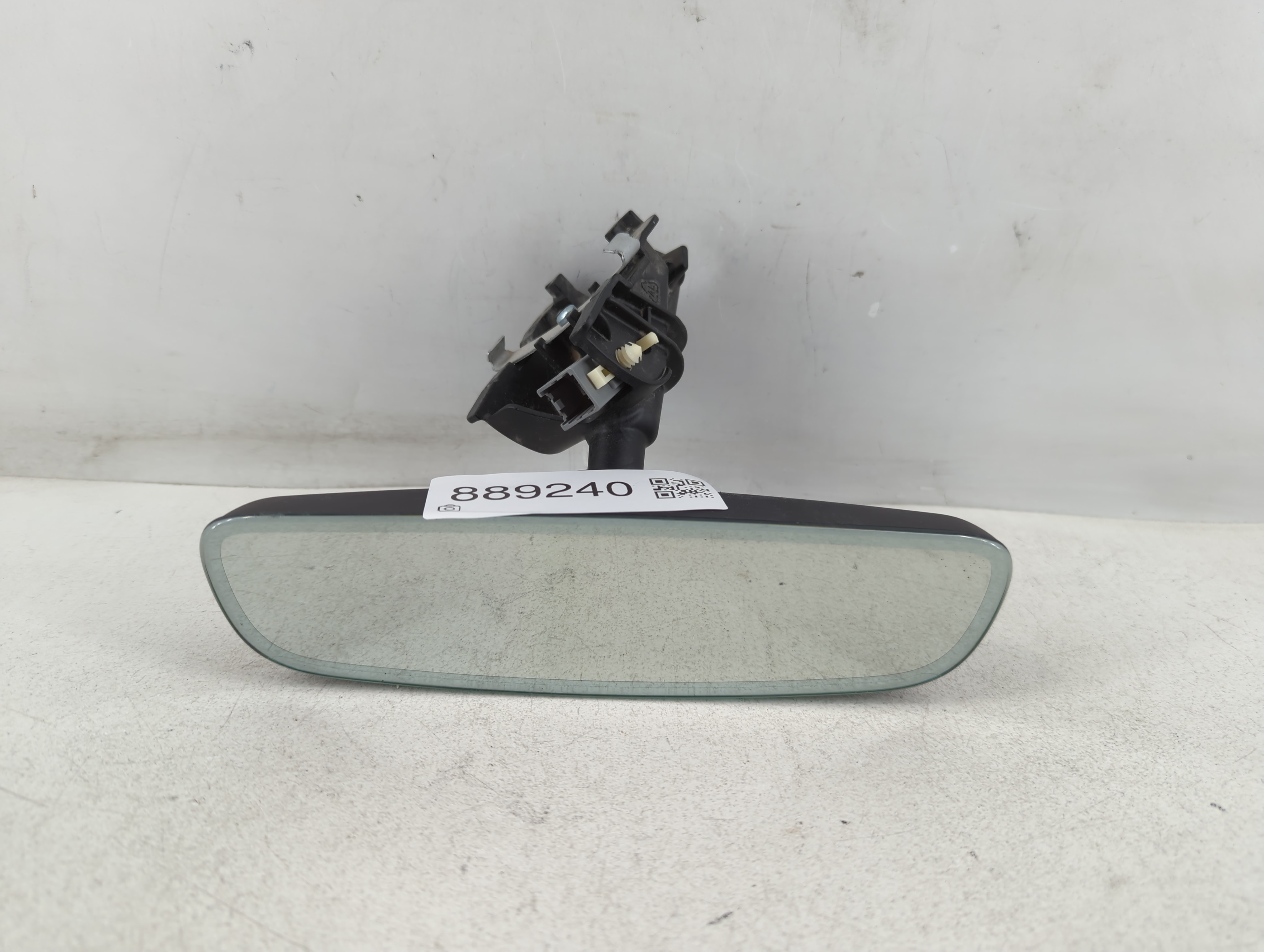 2019-2020 Jaguar F-pace Interior Rear View Mirror Oem 889240 - Oemusedautoparts1.com