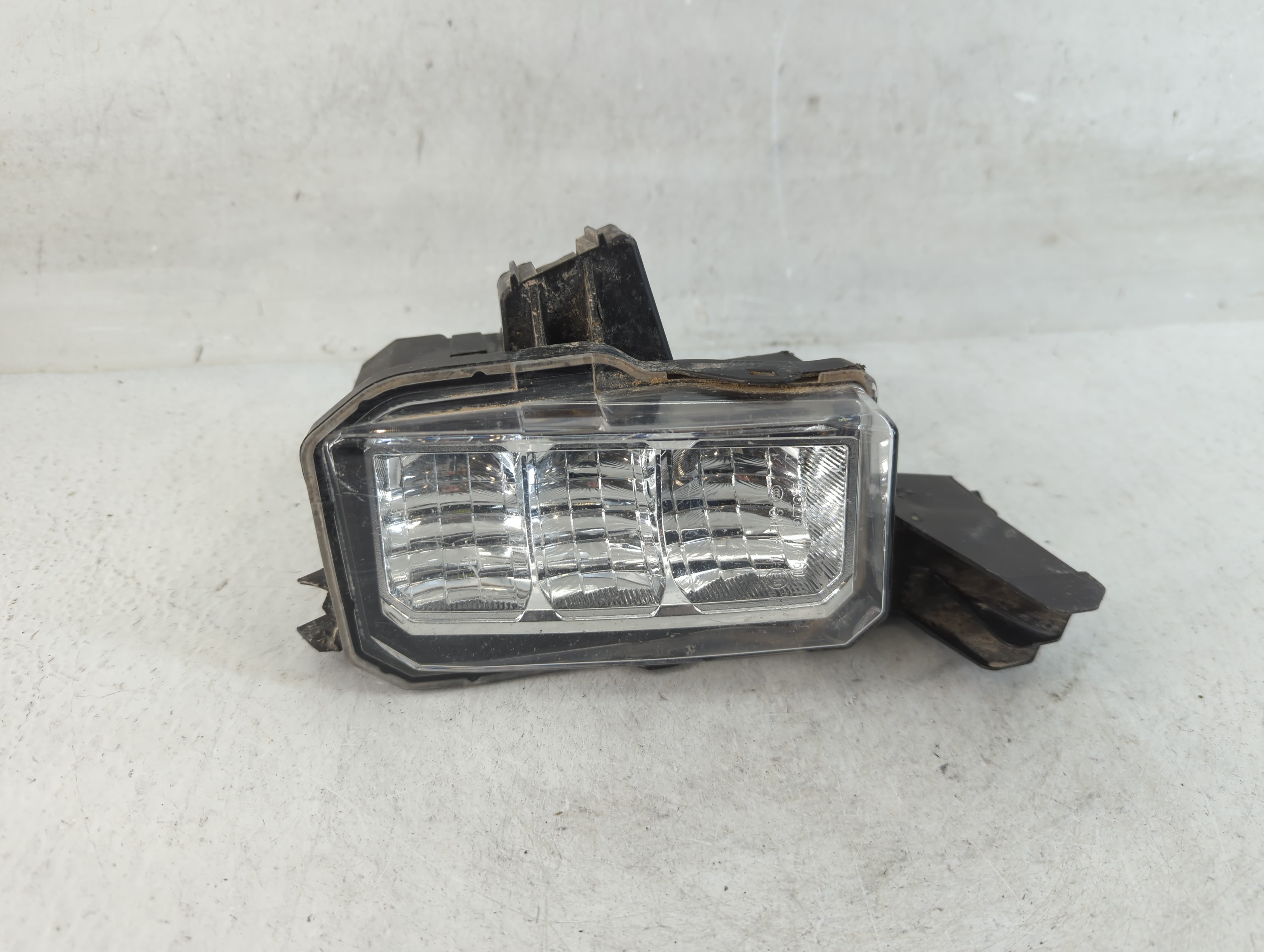 Subaru Outback Driver Left Oem Front Light Lamp 889259 - Oemusedautoparts1.com