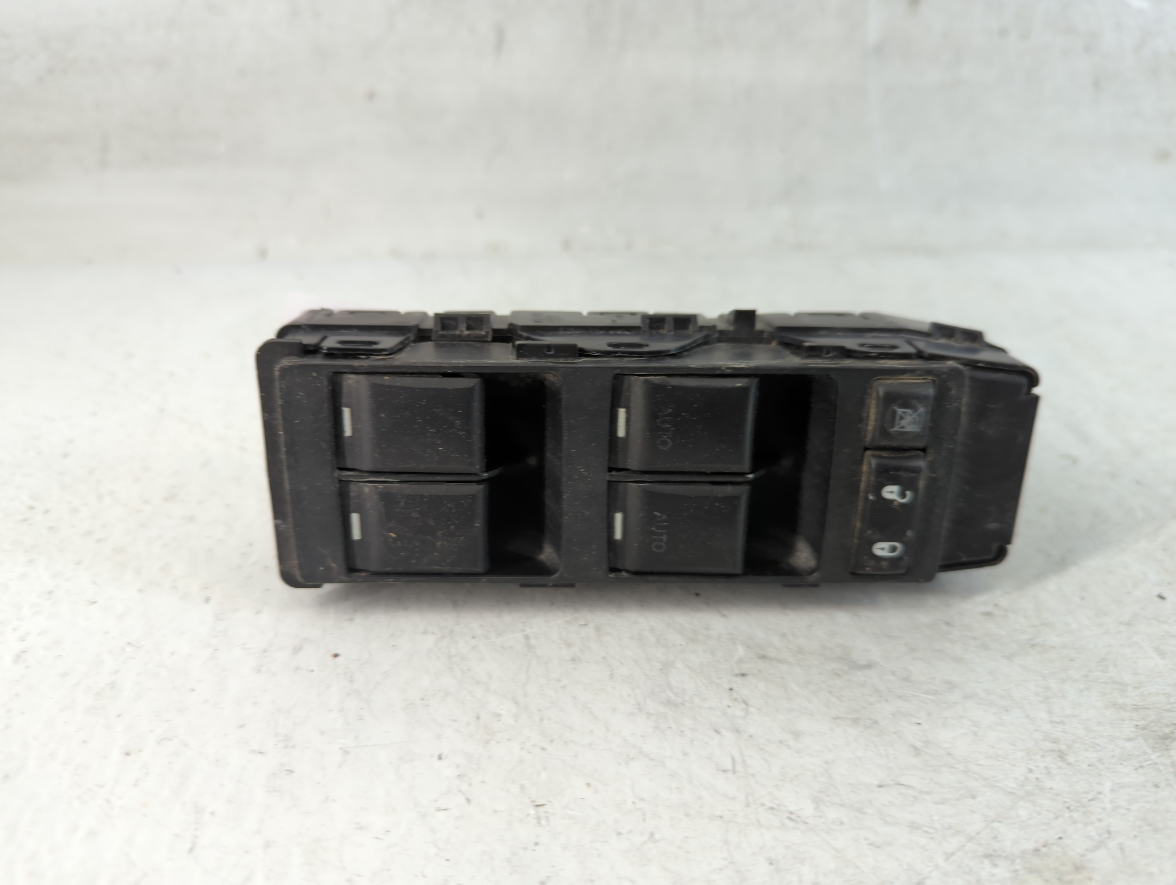 2011-2014 Chrysler 200 Driver Left Door Master Power Window Switch 889273 - Oemusedautoparts1.com