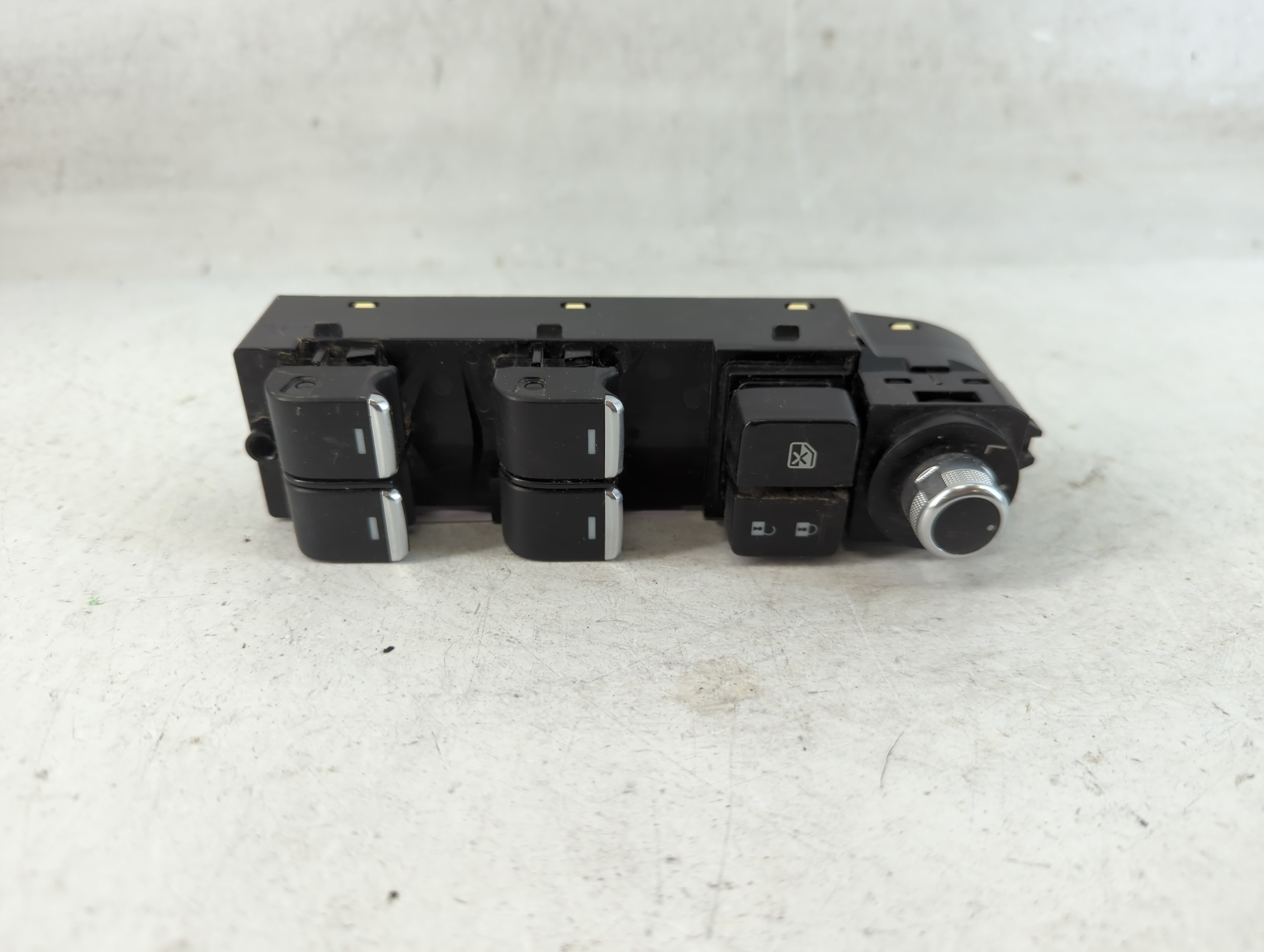 2018-2018 Mazda Cx-9 Driver Left Door Master Power Window Switch 889282 - Oemusedautoparts1.com