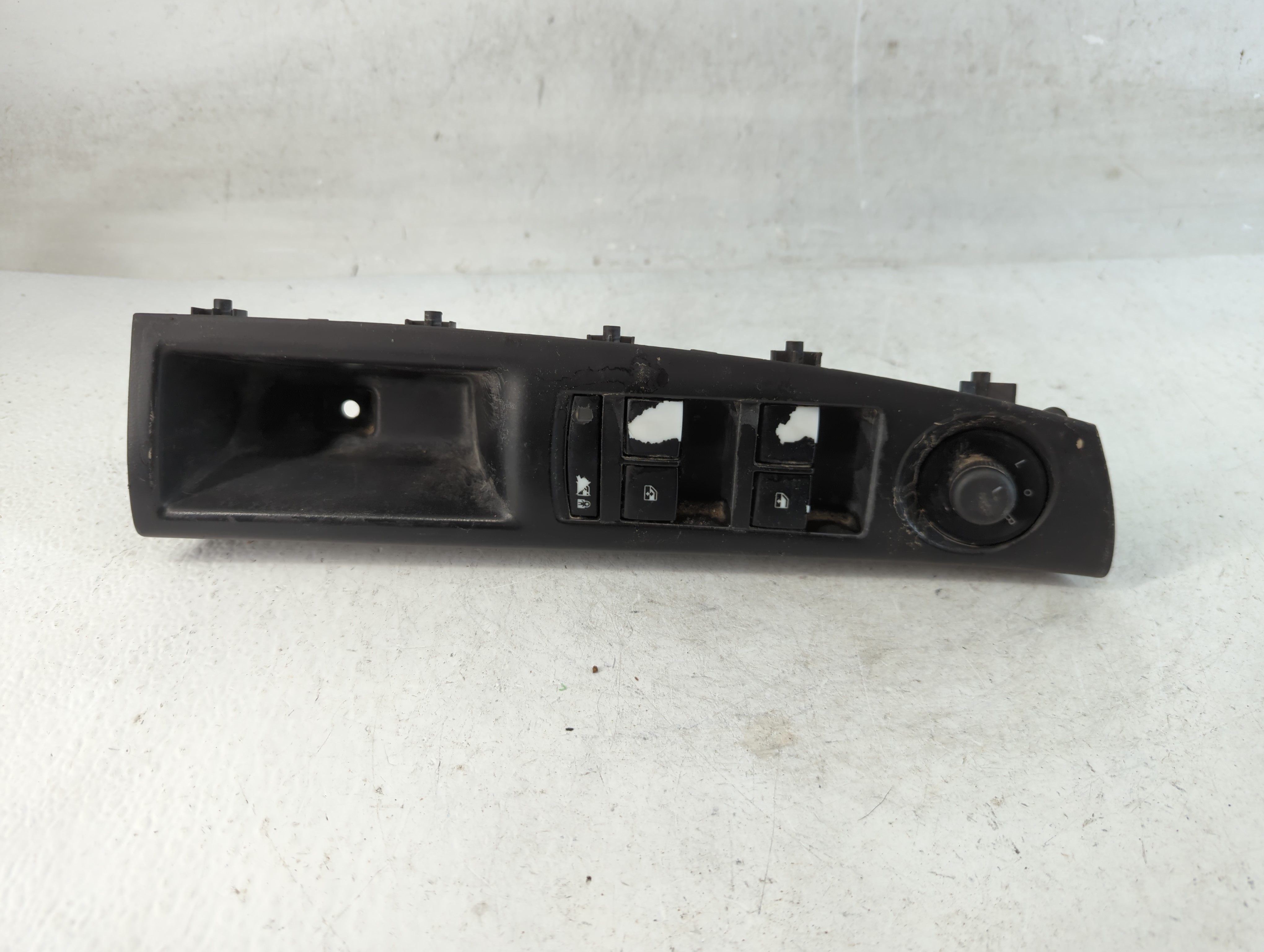 2011-2013 Chevrolet Cruze Driver Left Door Master Power Window Switch 889300 - Oemusedautoparts1.com