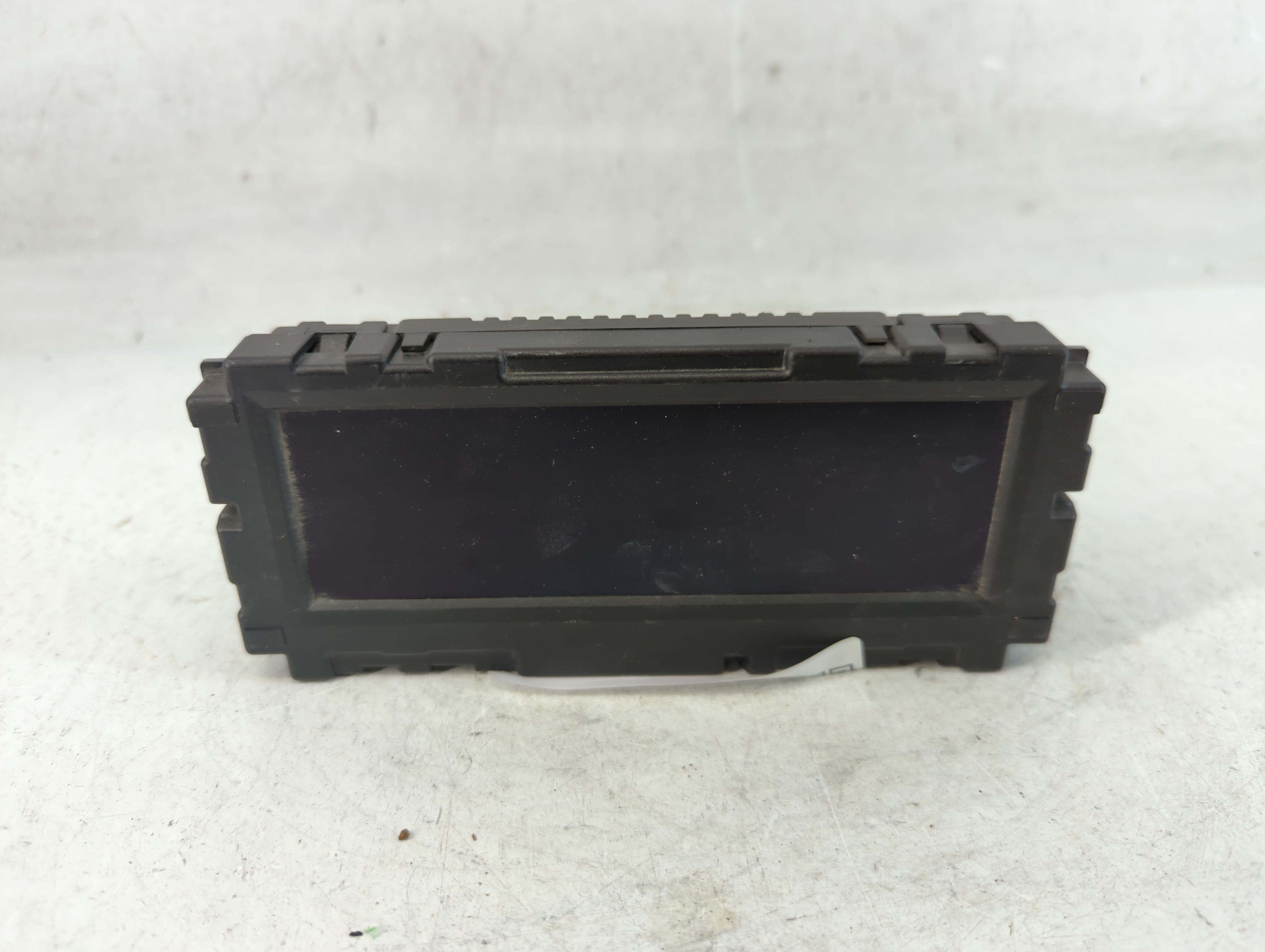 2010-2015 Chevrolet Equinox Information Display Screen 889307 - Oemusedautoparts1.com