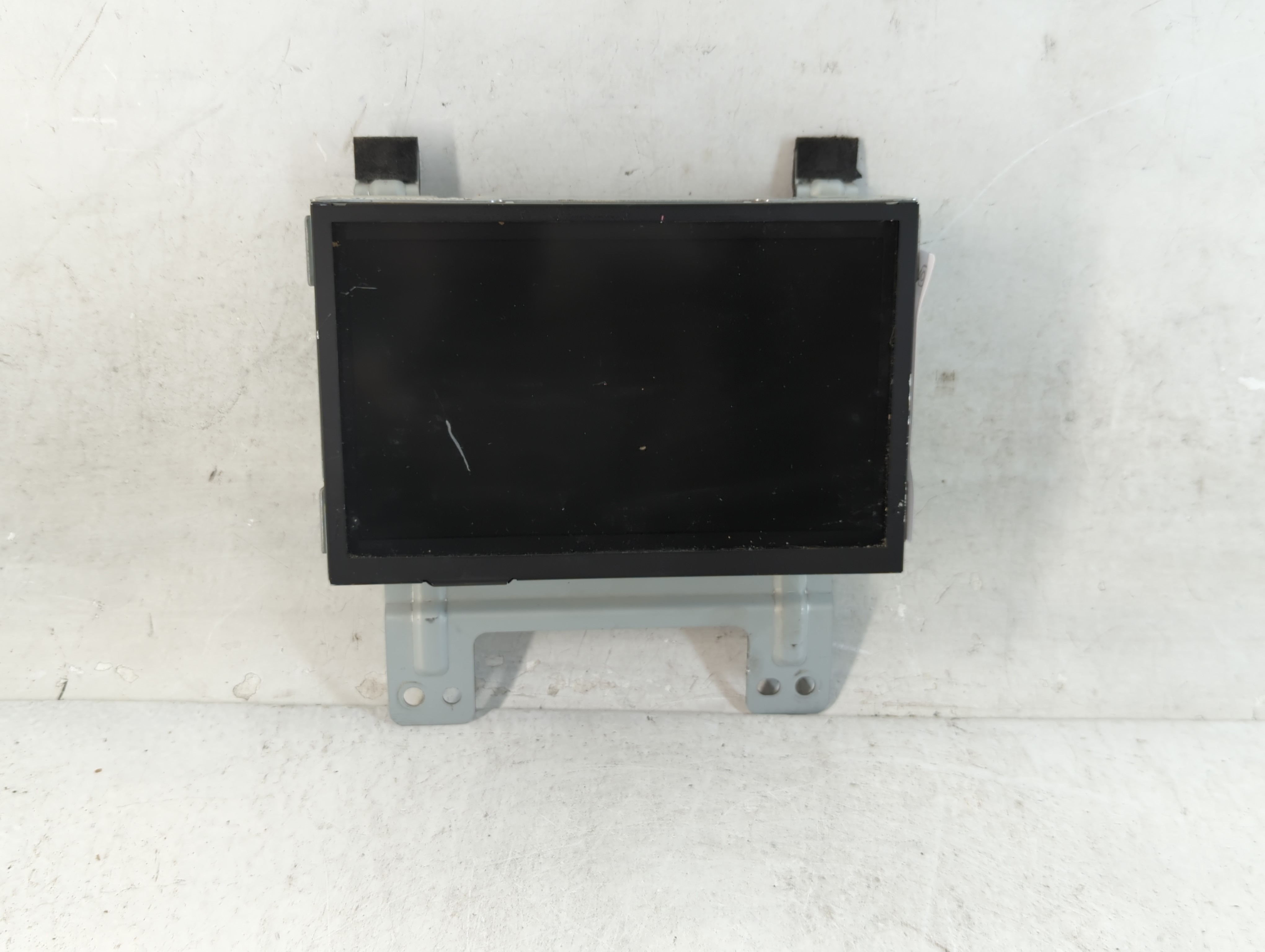 2007-2008 Infiniti G35 Information Display Screen 889310 - Oemusedautoparts1.com
