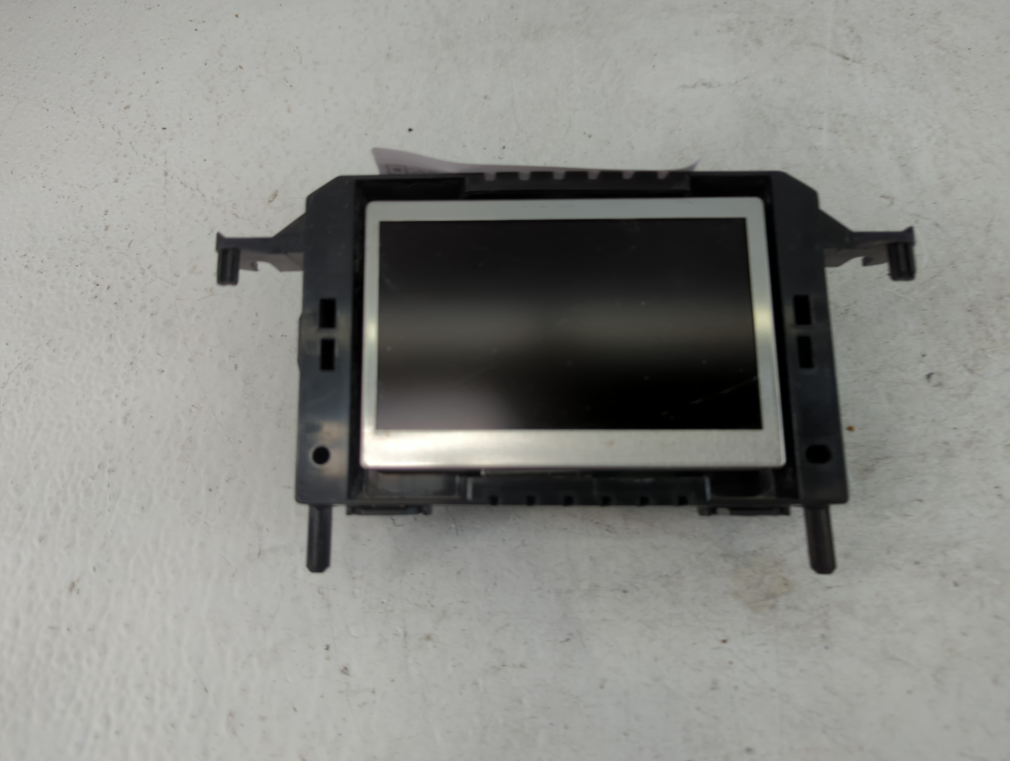 2012-2014 Ford Focus Information Display Screen 889313 - Oemusedautoparts1.com