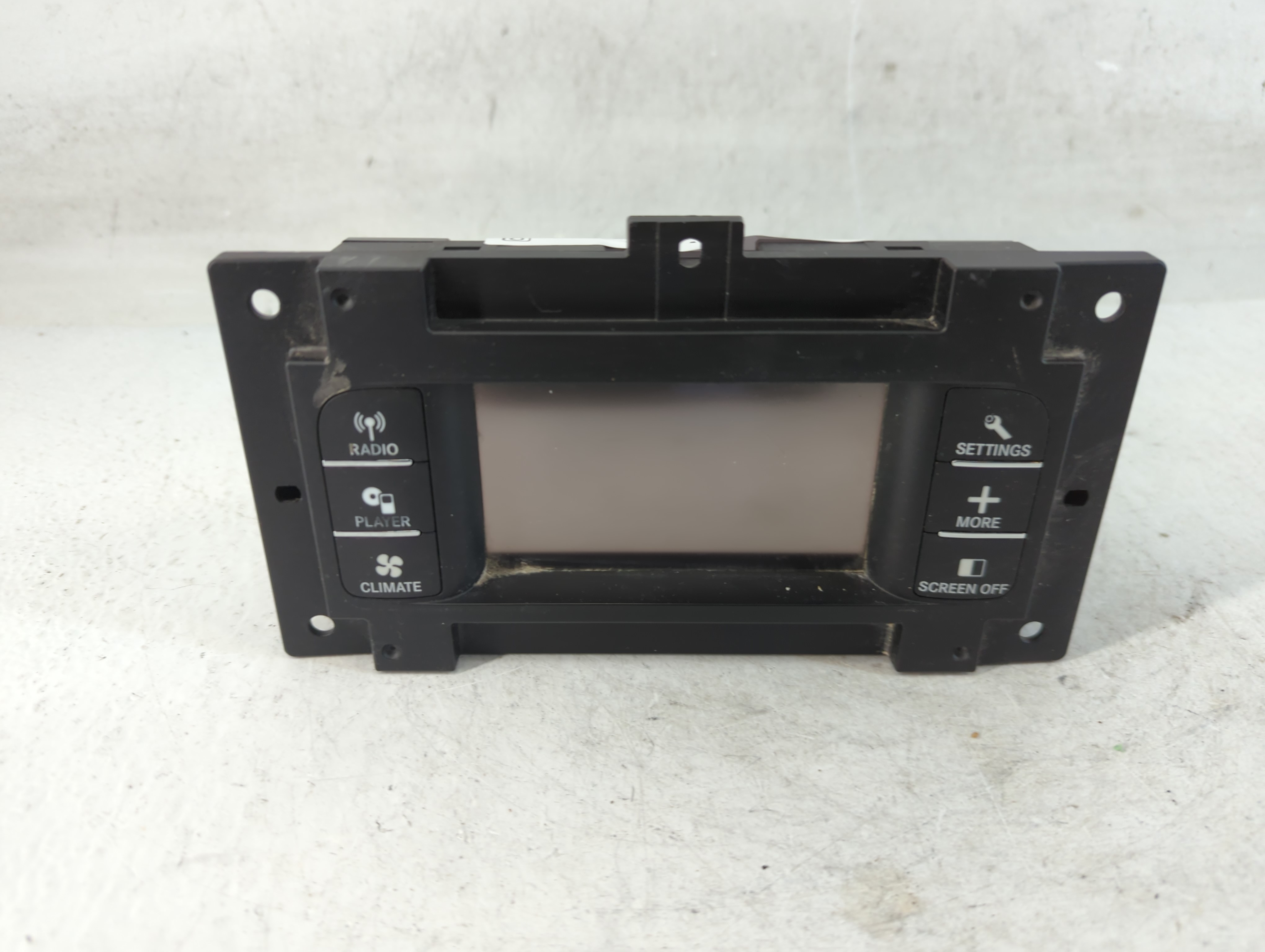 2012-2012 Dodge Charger Am Fm Cd Player Radio Receiver 889317 - Oemusedautoparts1.com