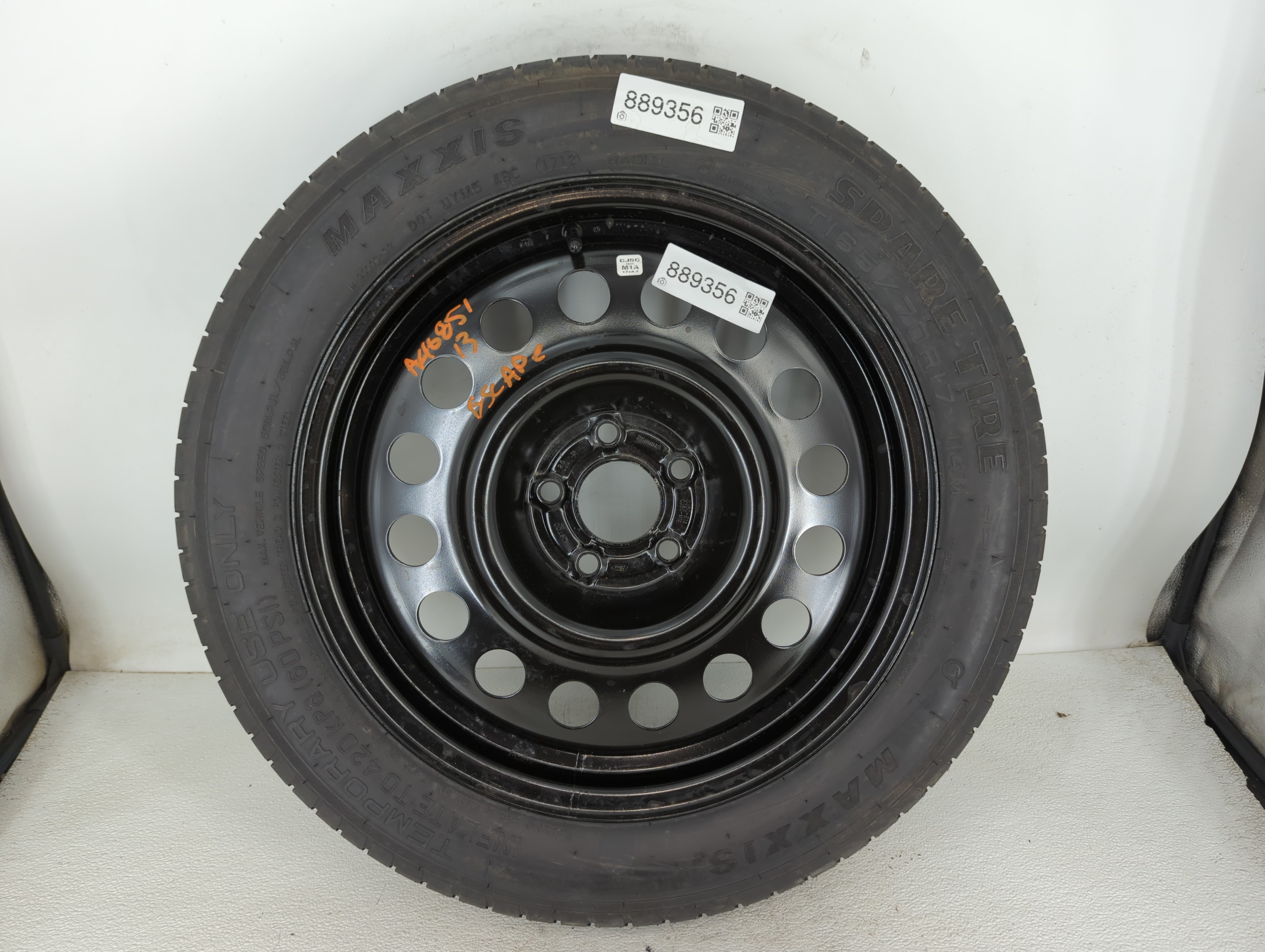 Picture of 2013-2019 Ford Escape Spare Donut Tire Wheel Rim Oem 889356