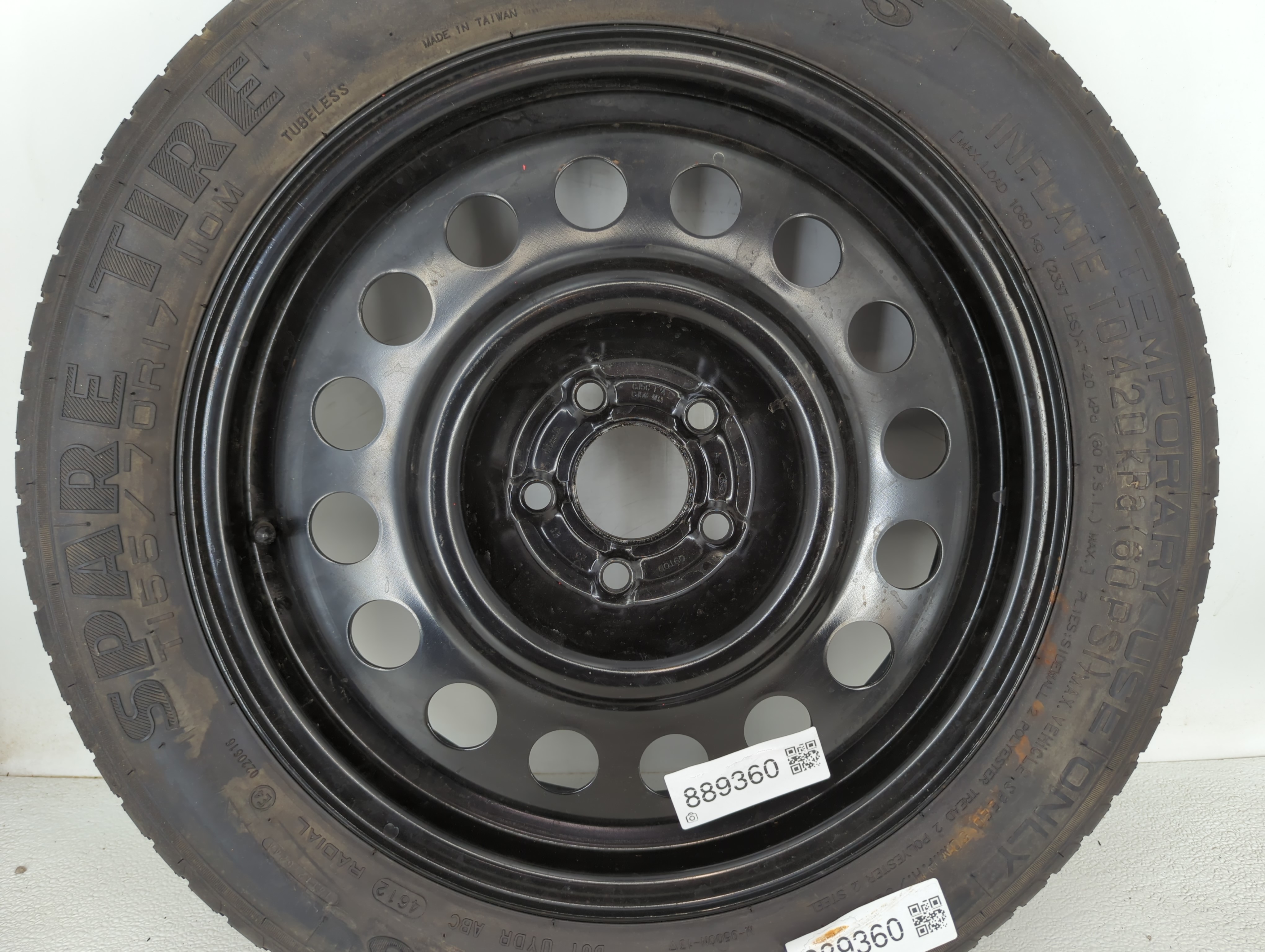 2020-2022 Lincoln Corsair Spare Donut Tire Wheel Rim Oem 889360 - Oemusedautoparts1.com