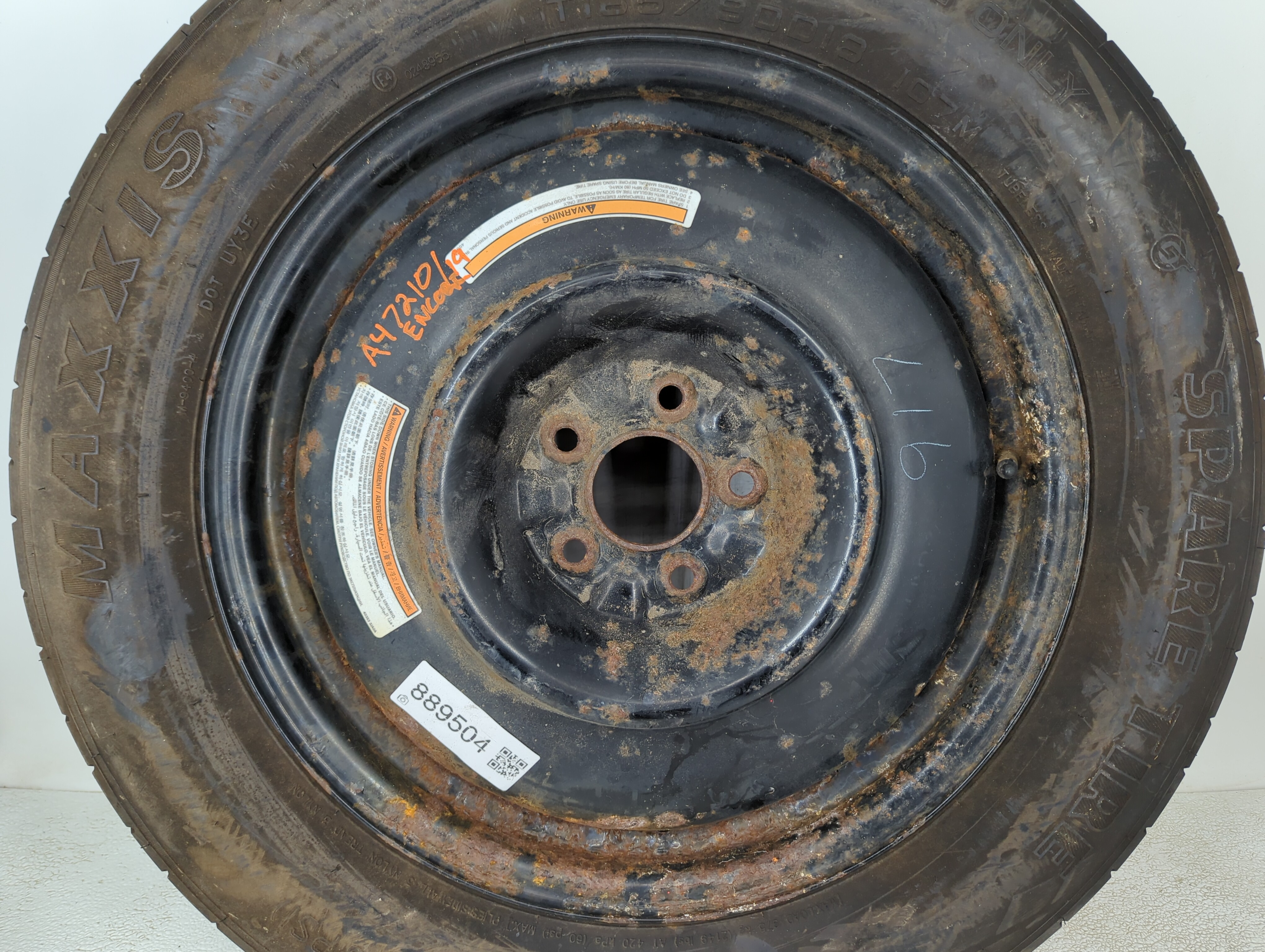 2020-2022 Kia Stinger Spare Donut Tire Wheel Rim Oem 889504 - Oemusedautoparts1.com
